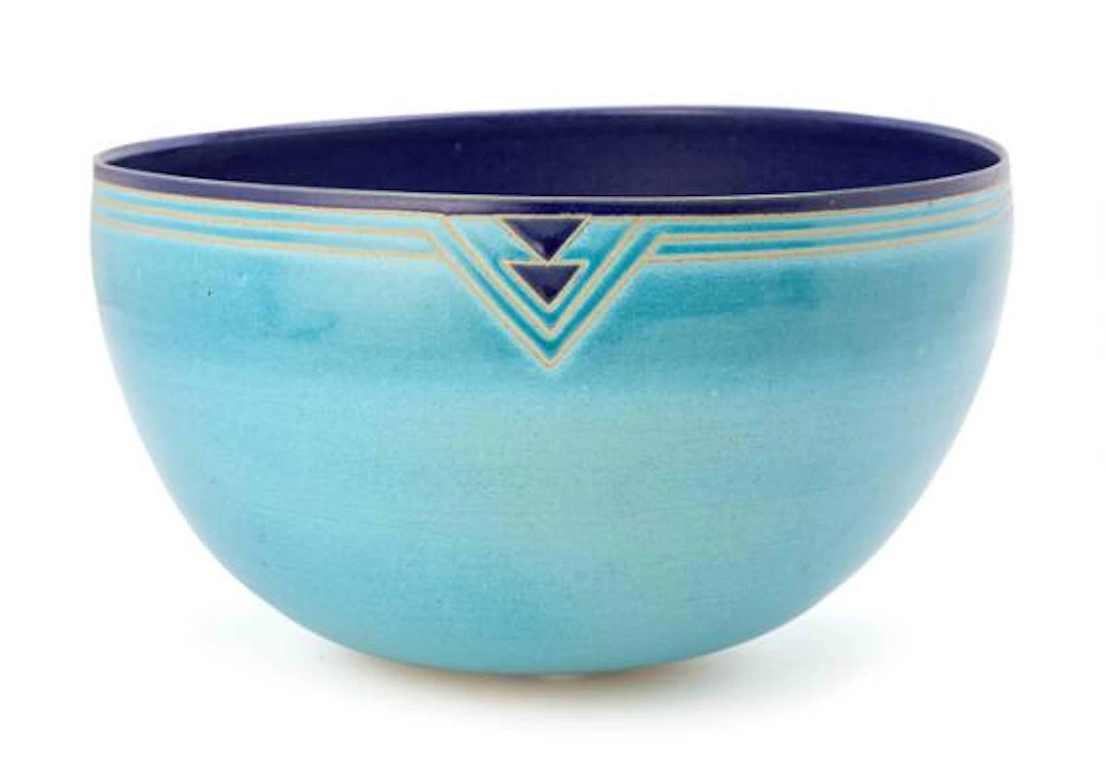Vibeke Fischer: Large stoneware bowl decorated with light blue and