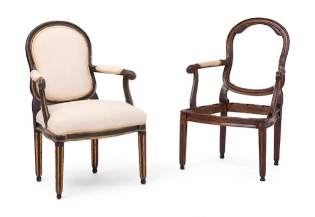 C. F. Harsdorff: A pair of Louis XVI chairs. 18th century. (2) – Bruun