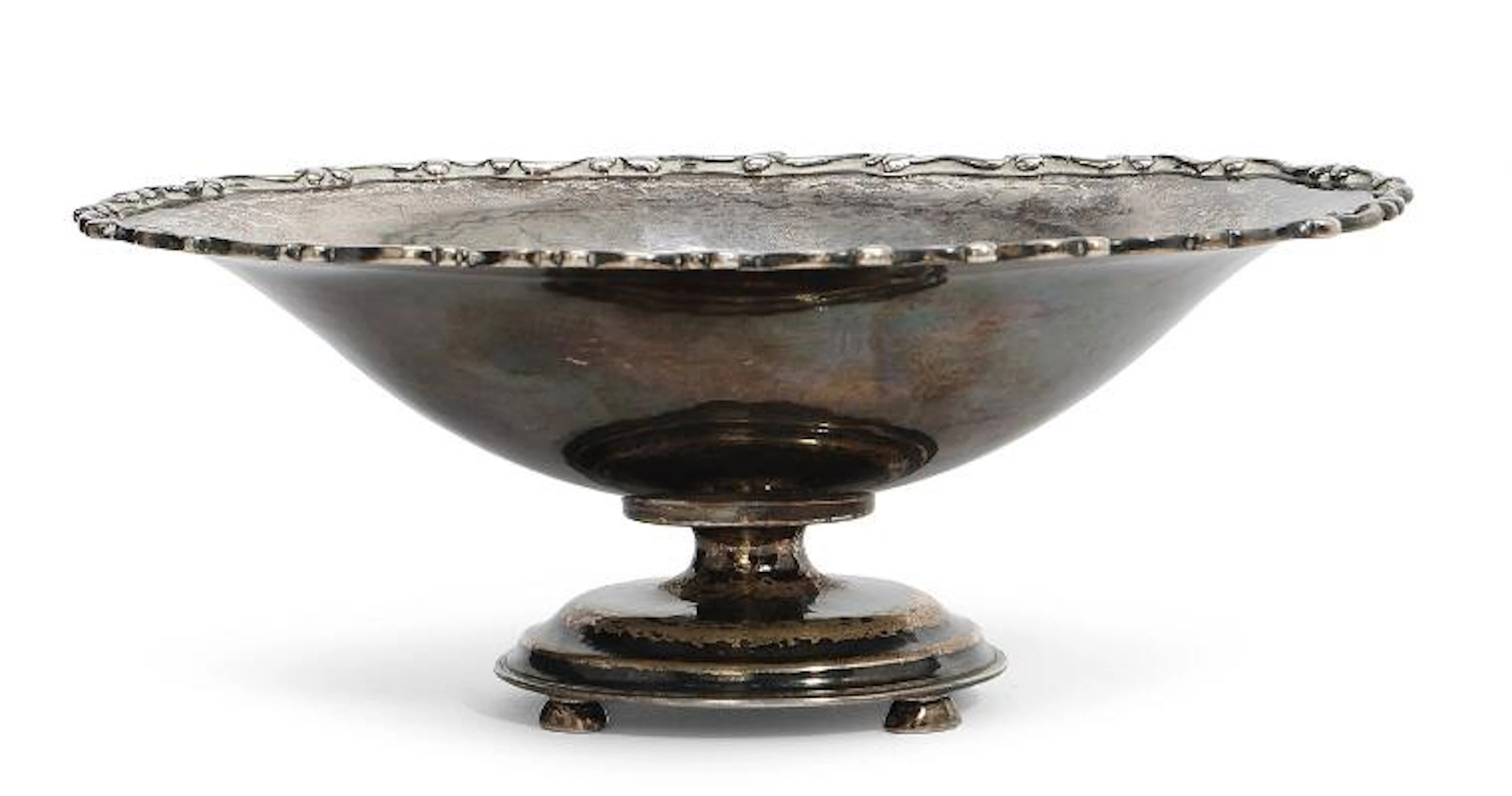 Kay Bojesen: Oval silver bowl, upper rim with relief decoration. Circular