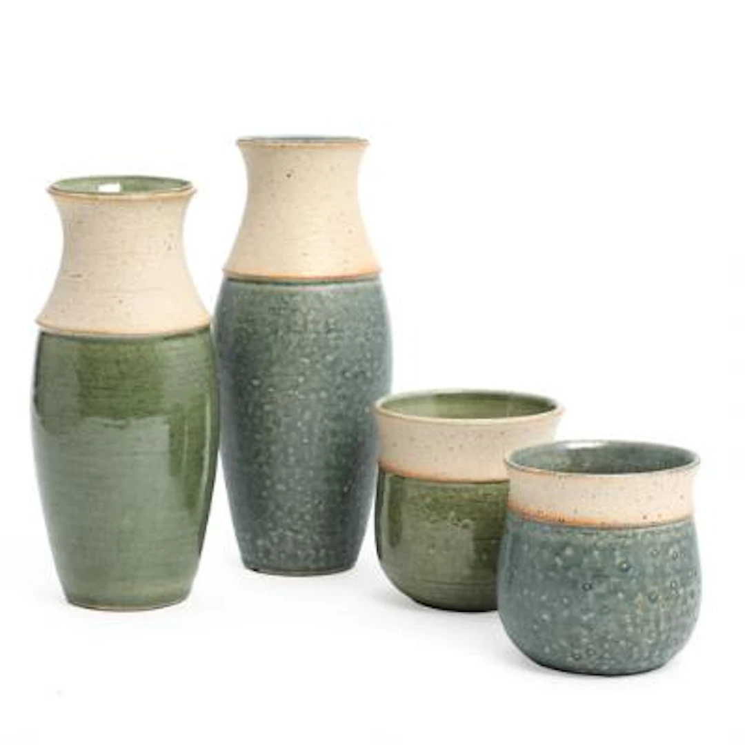 Lars Henrik Kähler: Two chamotte vases and two jars, decorated with