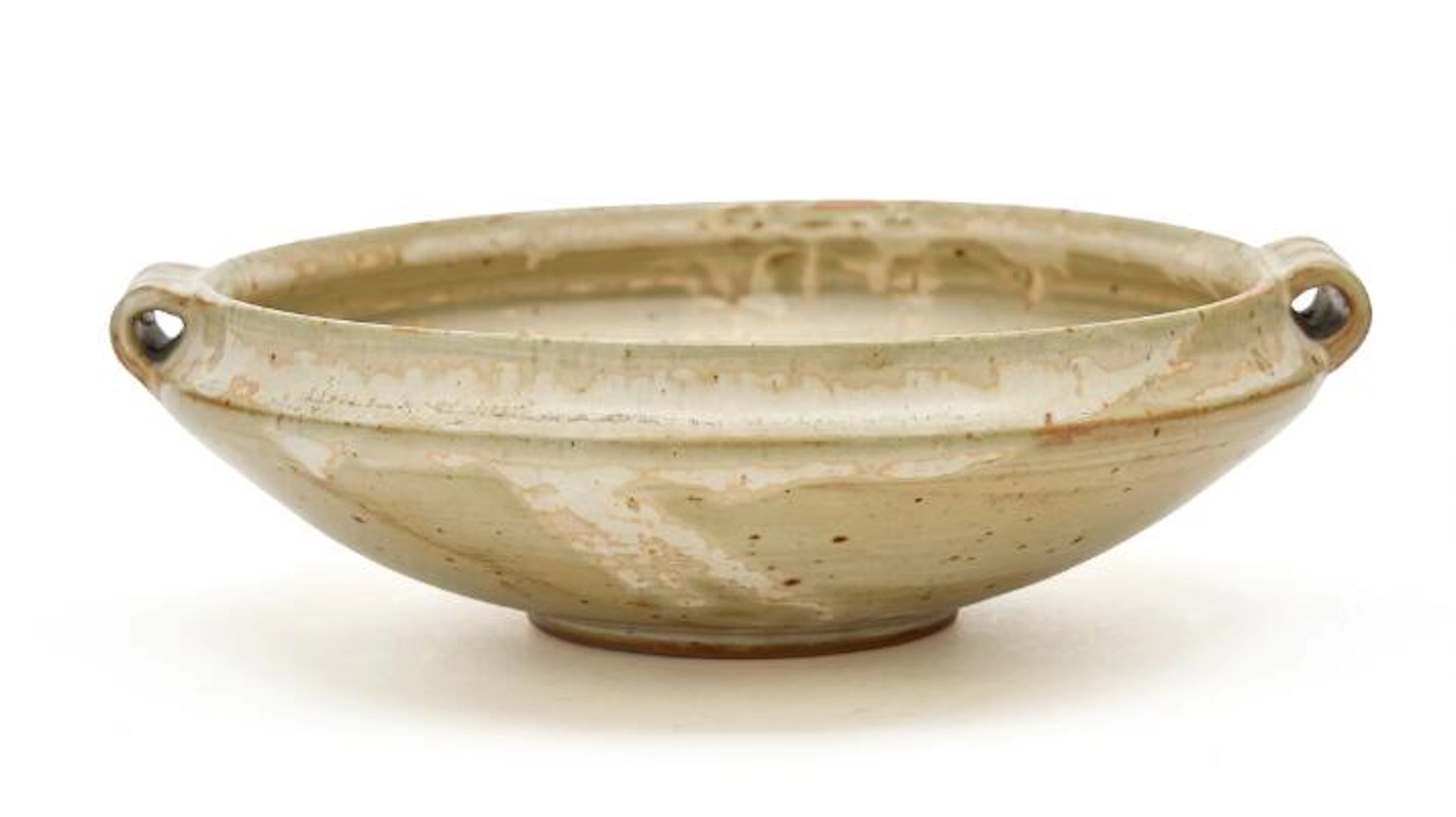 Carl Halier: Stoneware bowl modelled with two small handles. Decorated