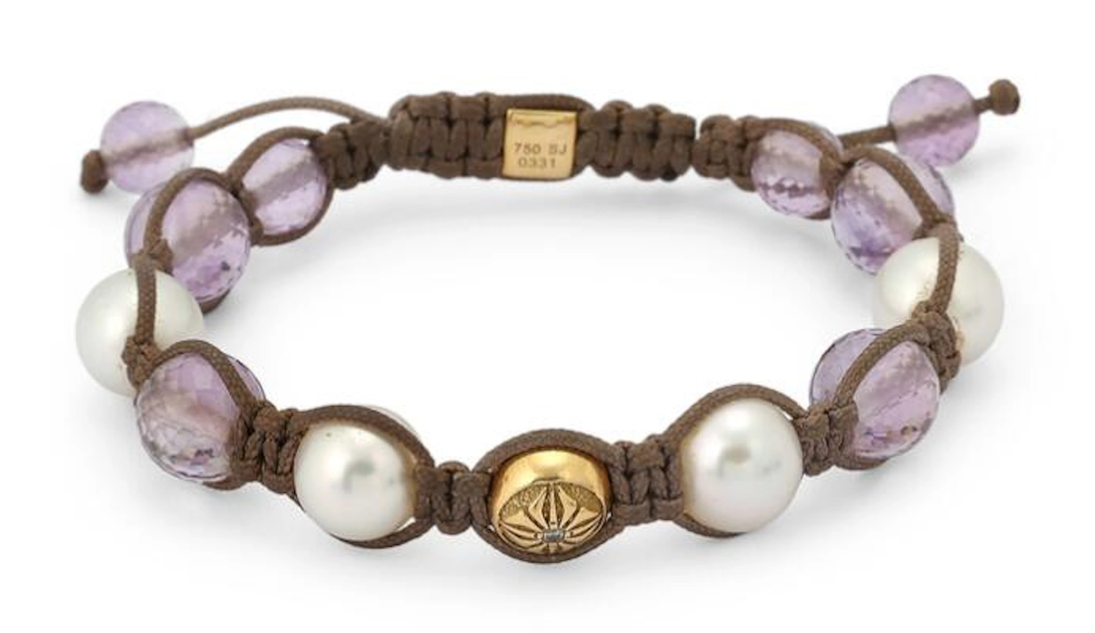 Shamballa: A bracelet set with four South Sea pearls and eight amethyst