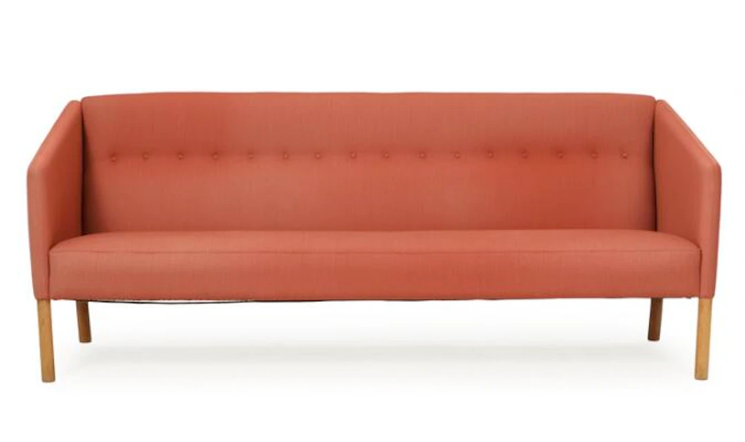 Danish furniture design: Freestanding three seater sofa with oak legs