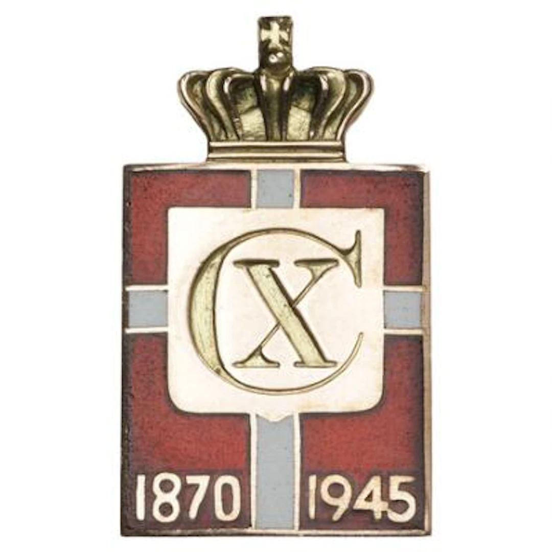 Christian X, "Kongemærke" in Au with enamel, 1870-1945, men's edition