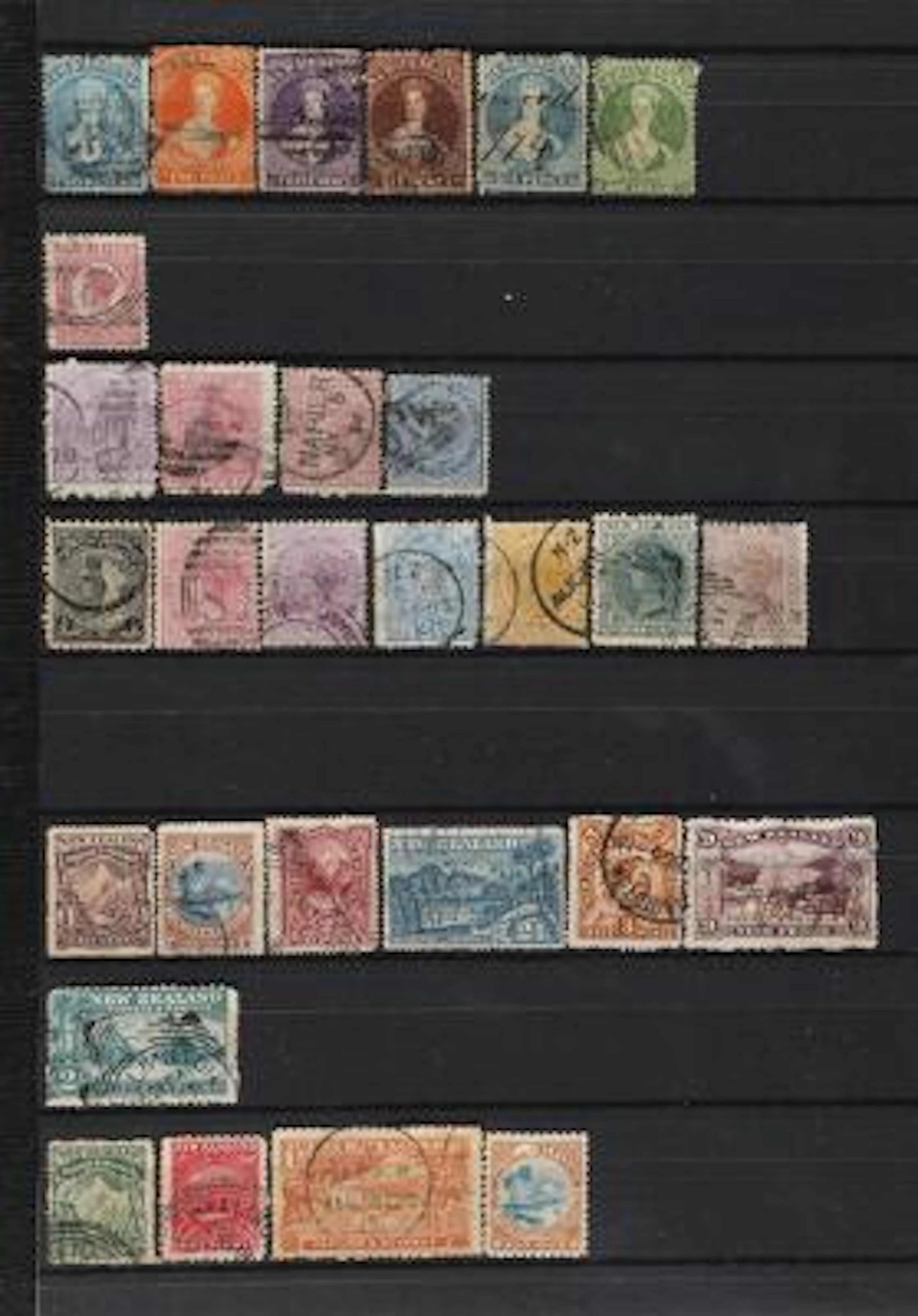 New Zealand. Collection on stockpages in a ring binder with lots of