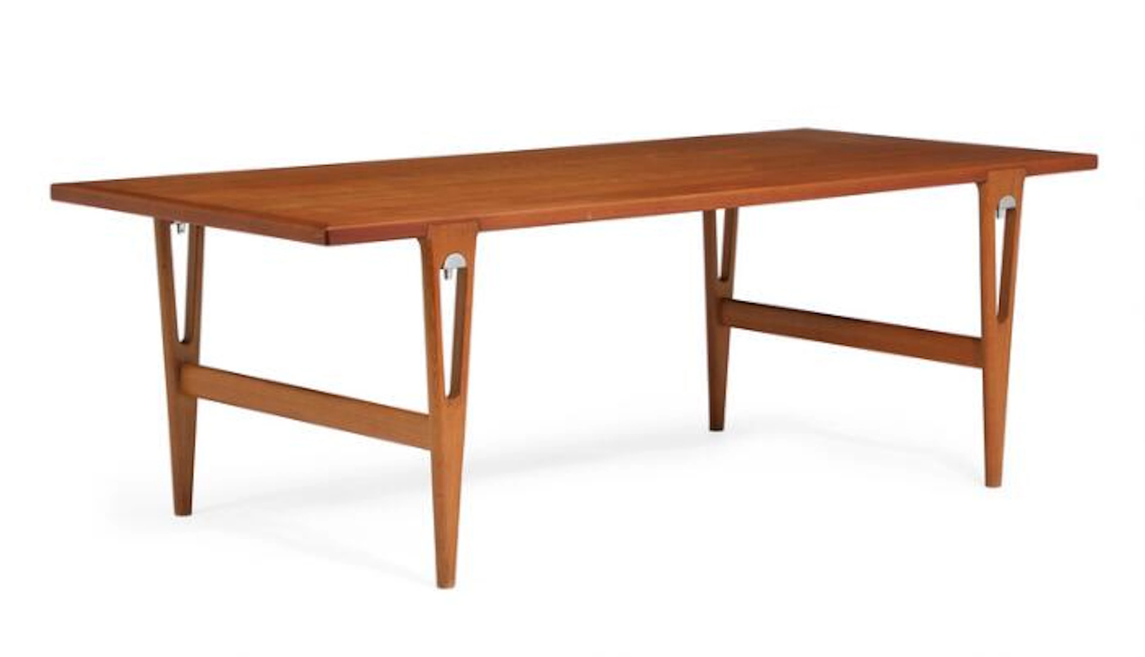 Hans J. Wegner: “JH 584”. Work table with teak top, mounted on solid