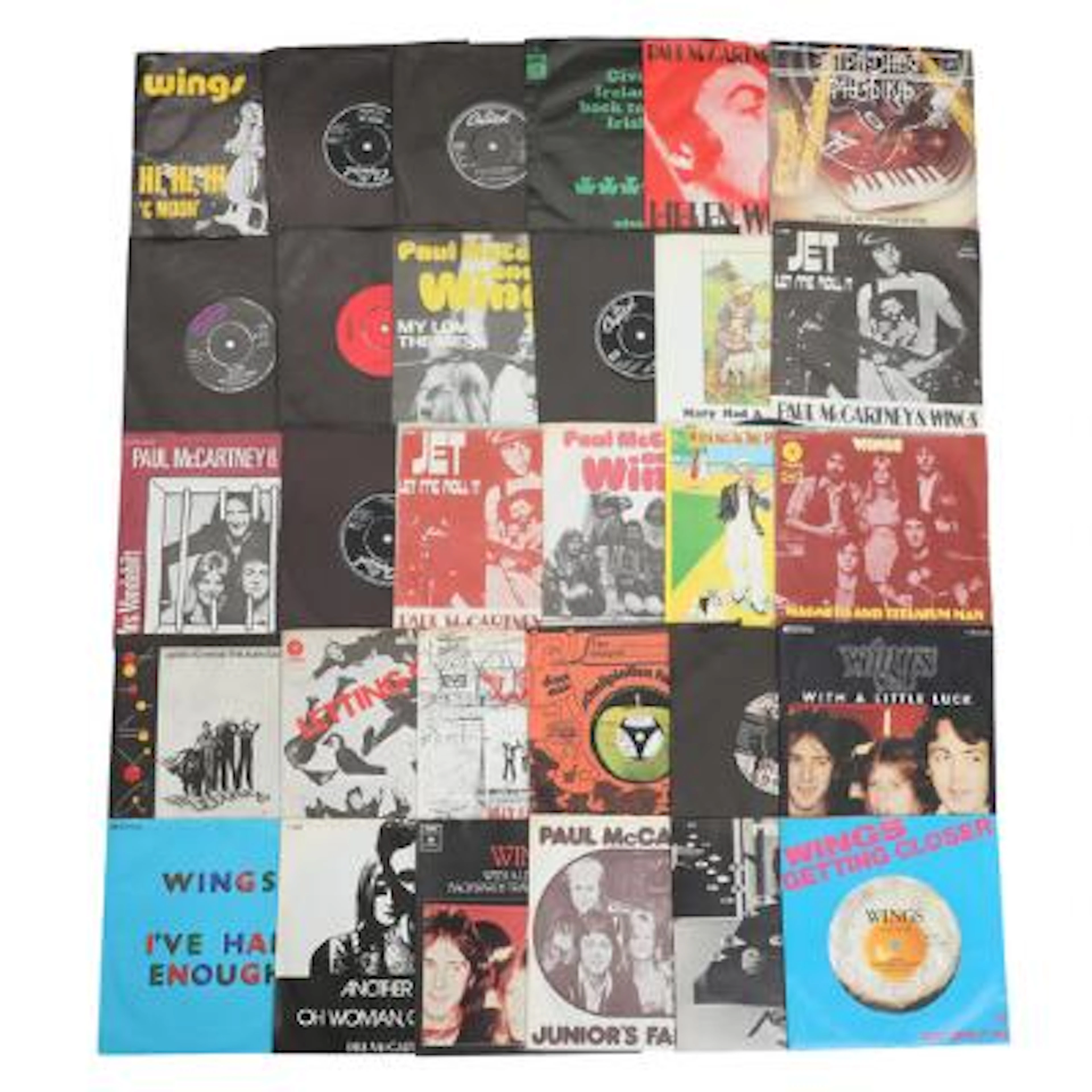 The Beatles: 100 singles with Paul McCartney & Wings. (100) – Bruun