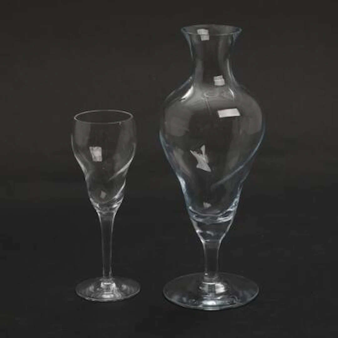 Arje Griegst: "Xanadu". Clear glass decanter and wine glass. Made