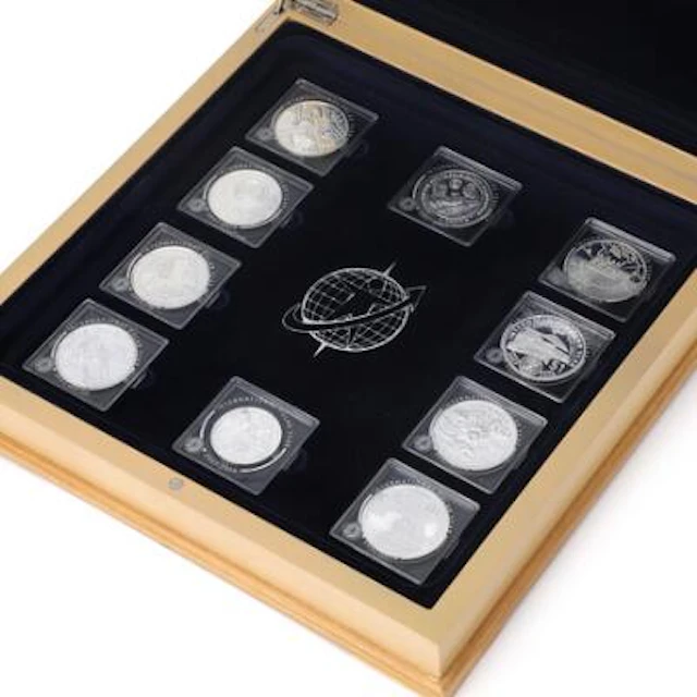 Wooden box with cons from The International Polar Year 2007-2008