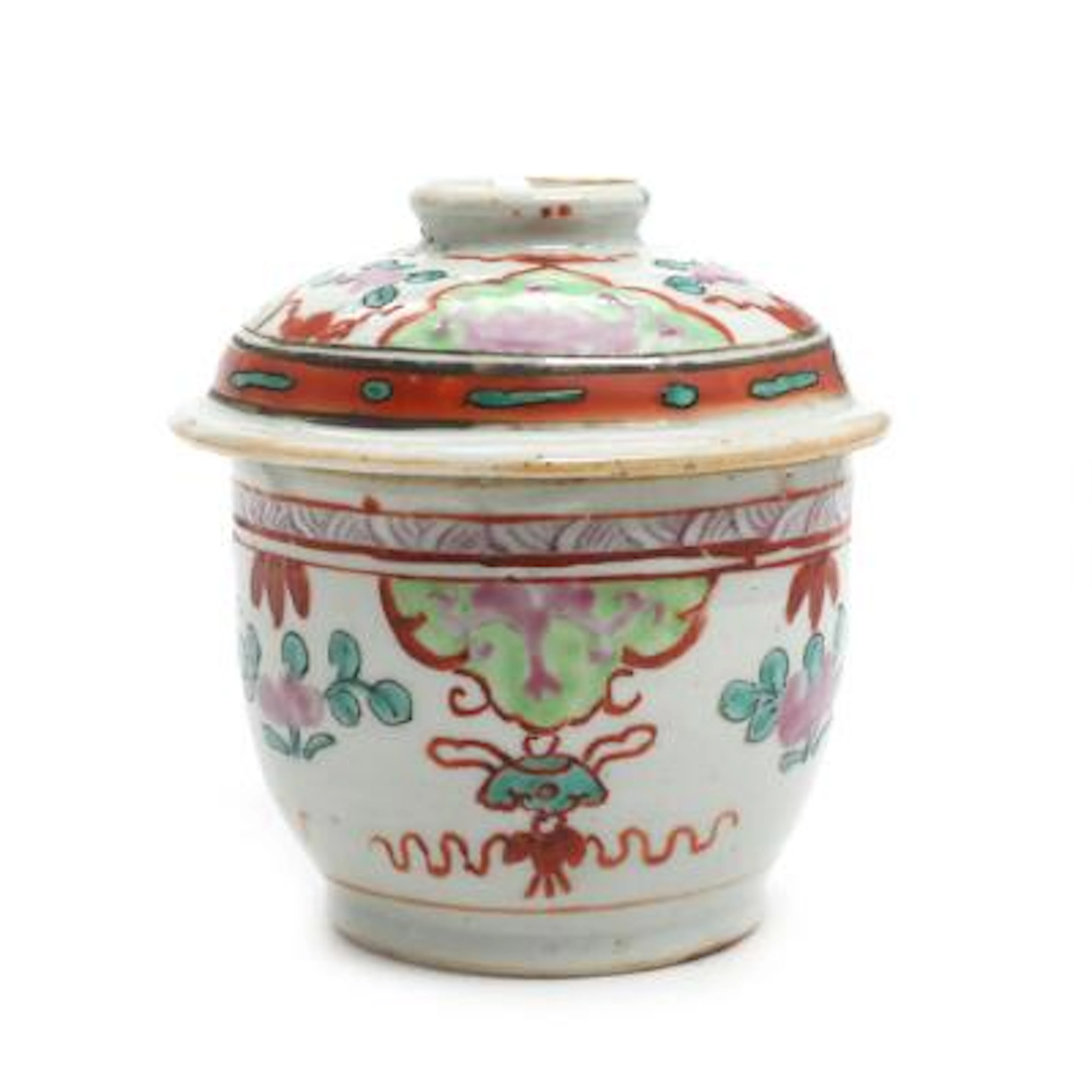 A 19th century Chinese export lid jar made for the Thai marked. H.