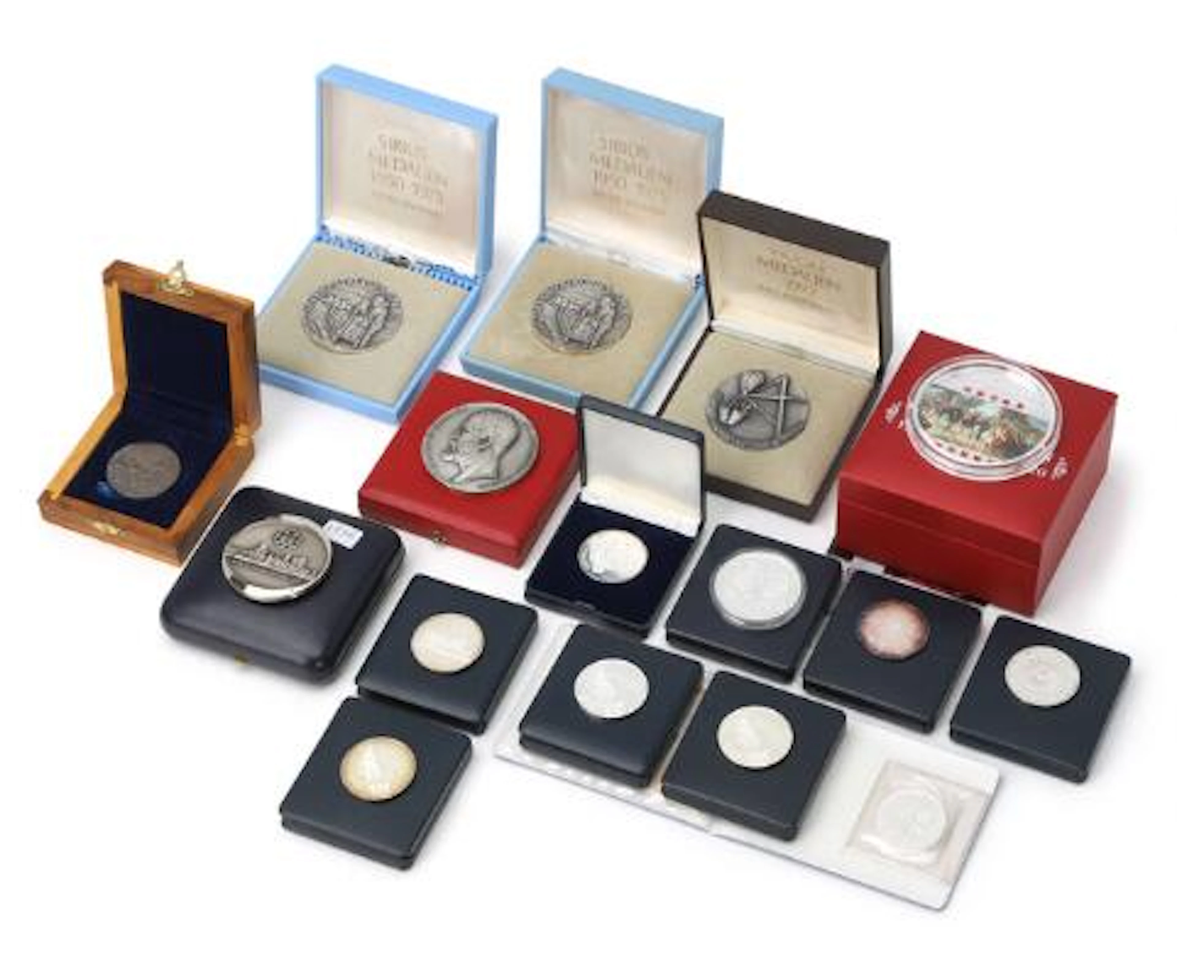 Collection of silver medals, in total 17 pcs weighing 613 g – Bruun