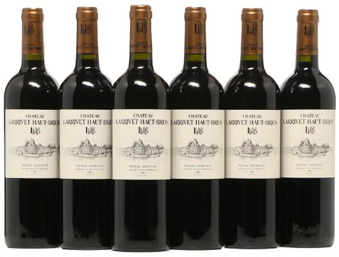 12 bts. Château Larrivet Haut Brion, Pessac-Leognan 2023 A (hf/in).