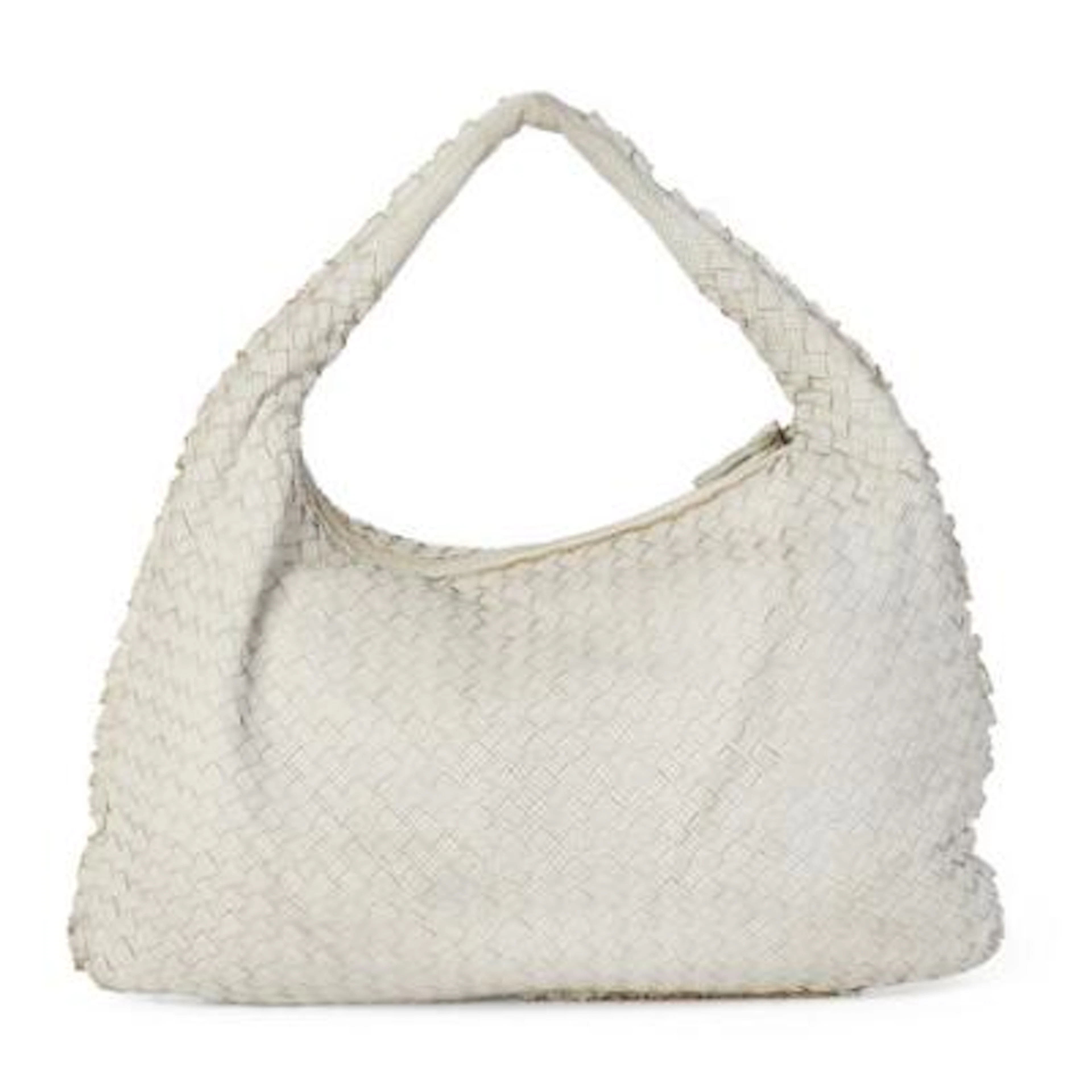 Bottega Veneta: A bag of white woven leather with silver tone hardware