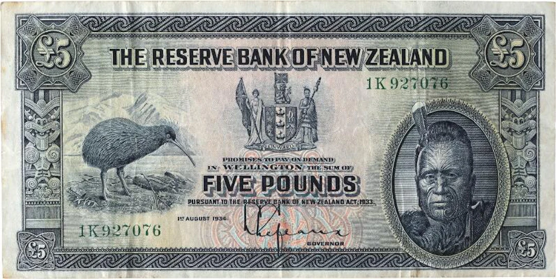 New Zealand, 5 Pounds, 1st August 1934, Pick 156 – Bruun Rasmussen Auctioneers
