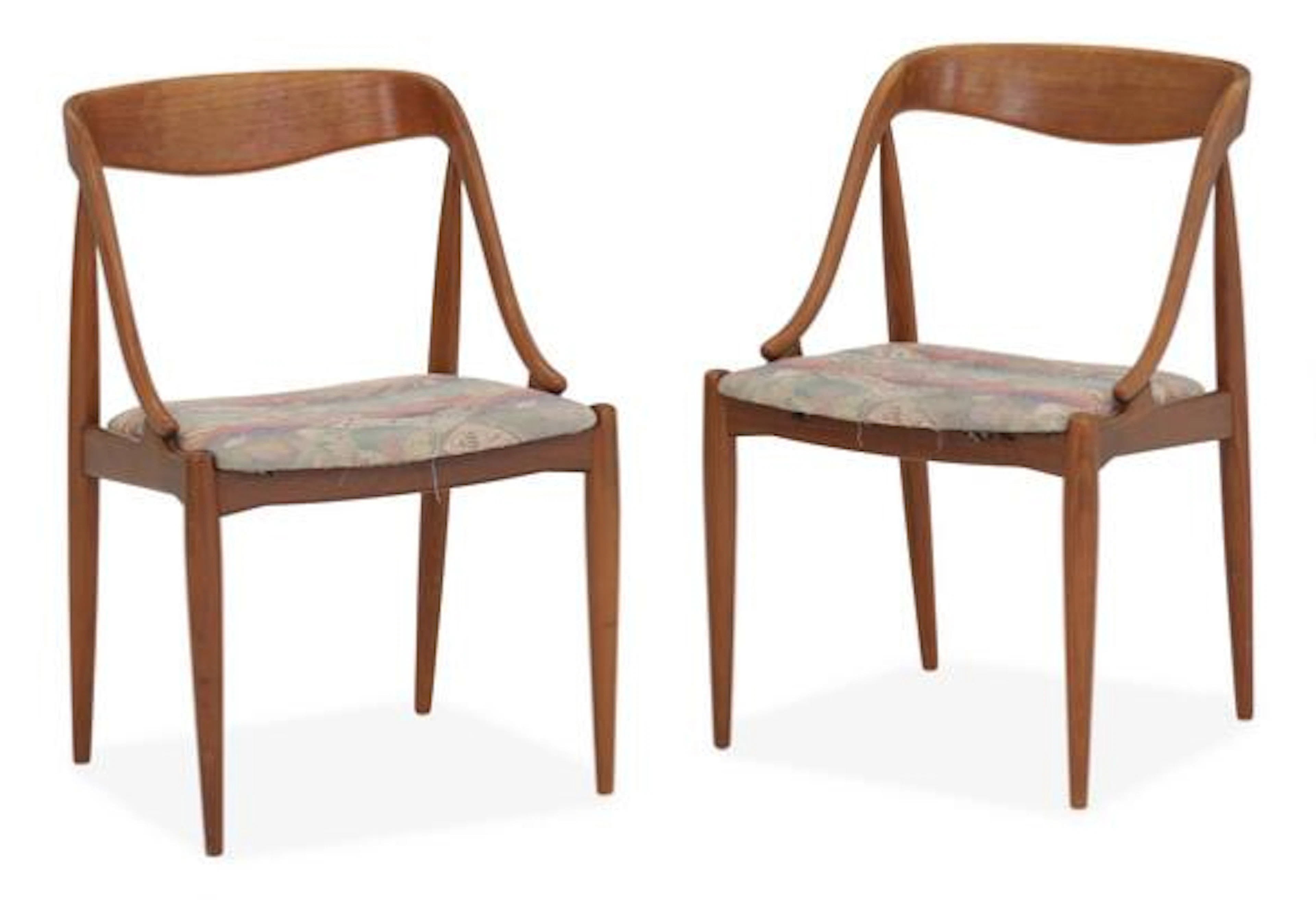 Johannes Andersen: "Juliane". A pair of teak side chairs. Seats upholstered