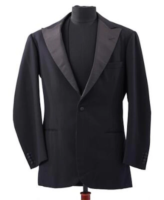 Alfred Alm: A three-piece black barathea tuxedo. 1971. (3) – Bruun