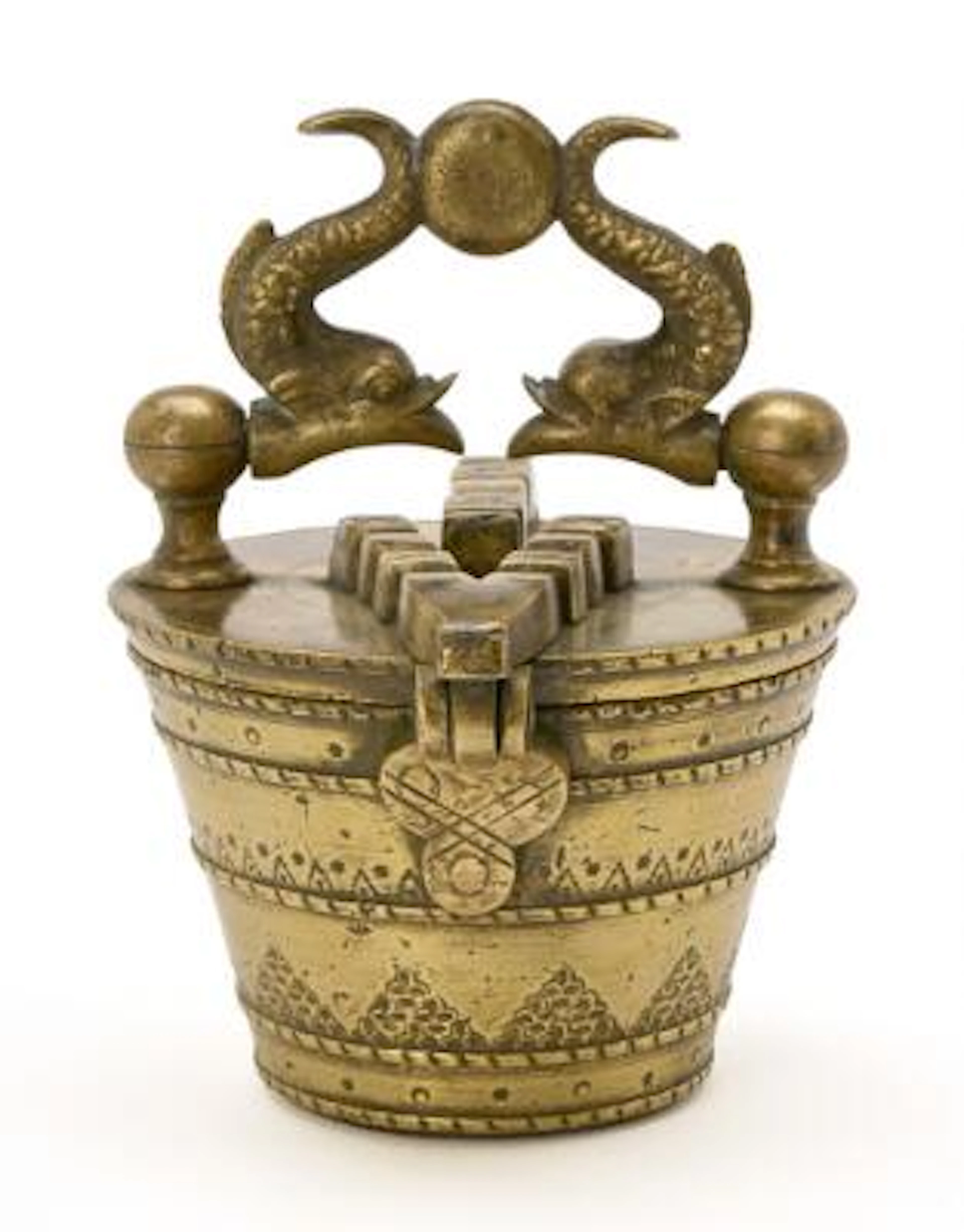 Bowl weight in bronze, presumably Germany, 17th century. H. 12/17cm.