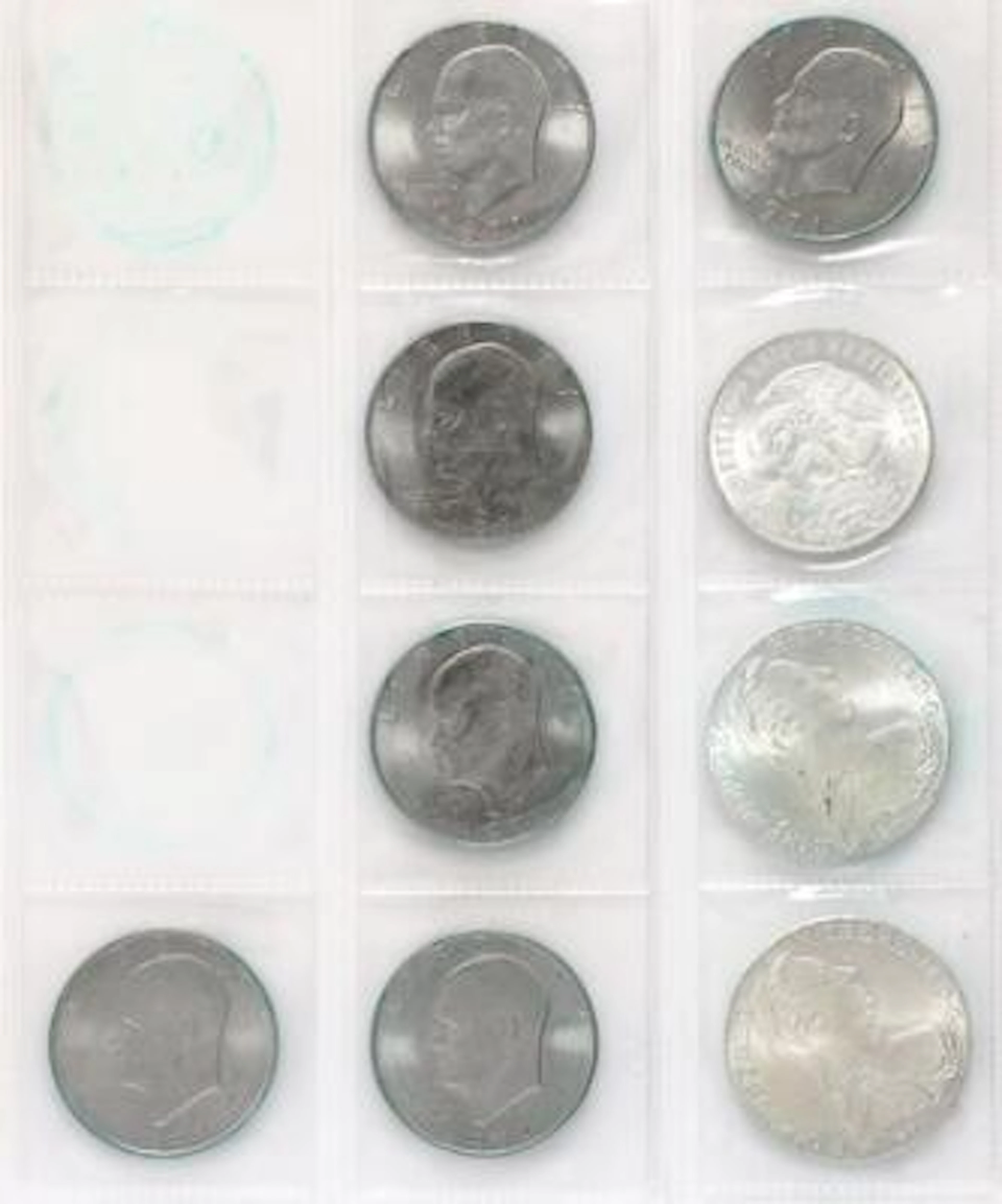 Collection of foreign coins from amongst others USA, some in silver