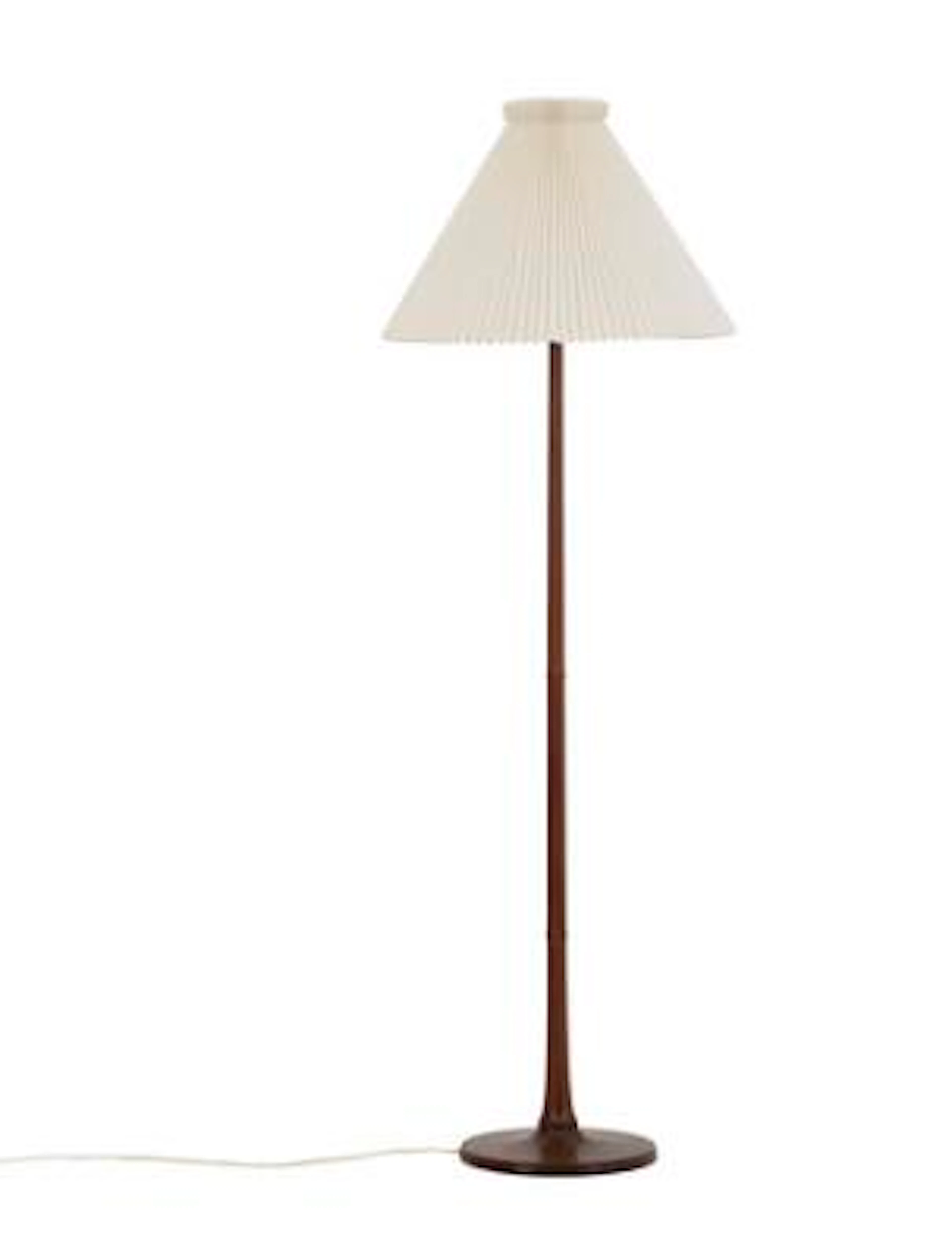 Kaare Klint: Floor lamp in mahogany. Shade in pleated acrylic. Manufactured