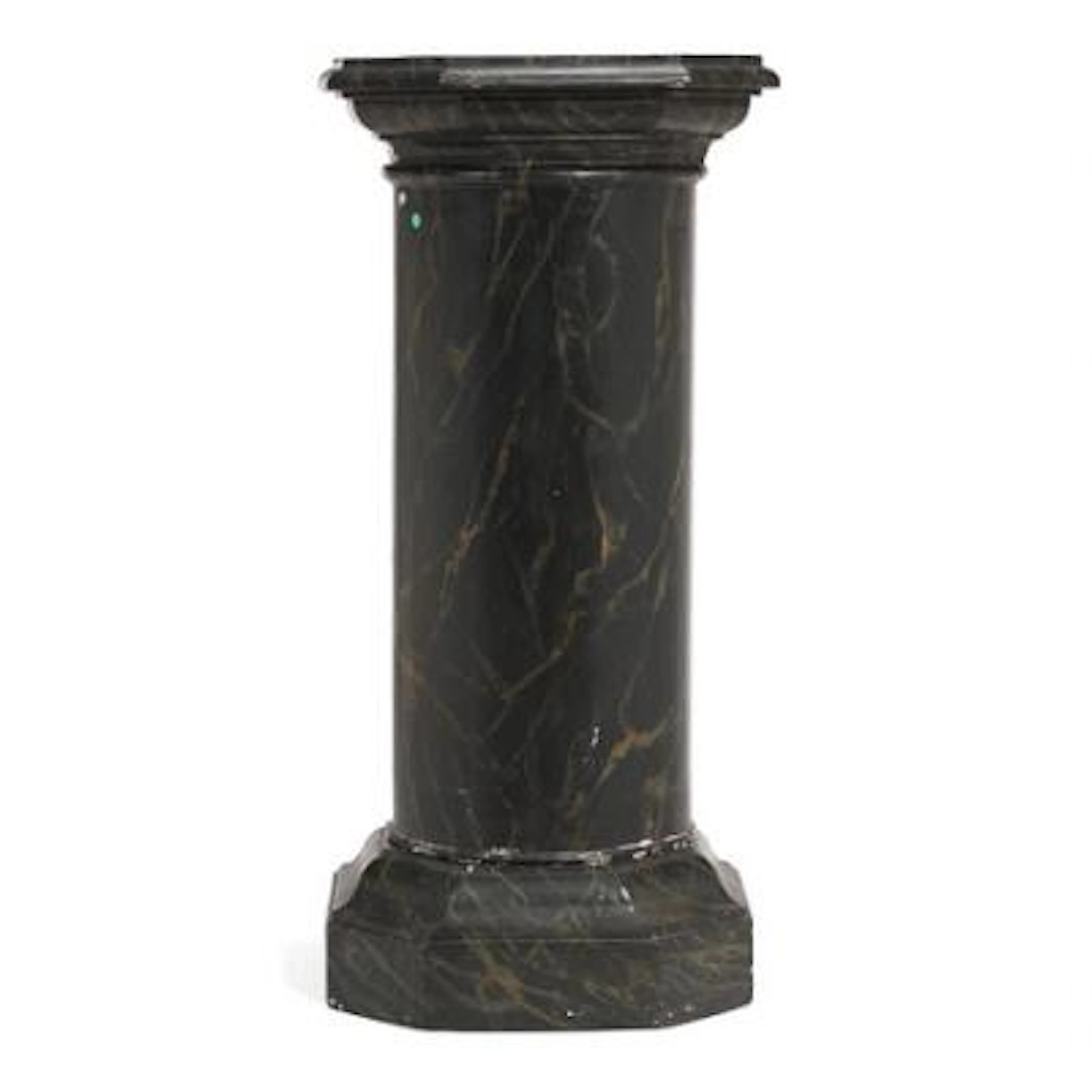 A pedestal of marbled wood. Circa 1900. H. 127. W. 57. D. 57. – Bruun