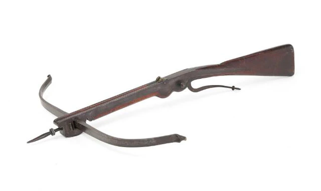 Presumably German hunting crossbow, circa 1775. – Bruun Rasmussen Auctioneers
