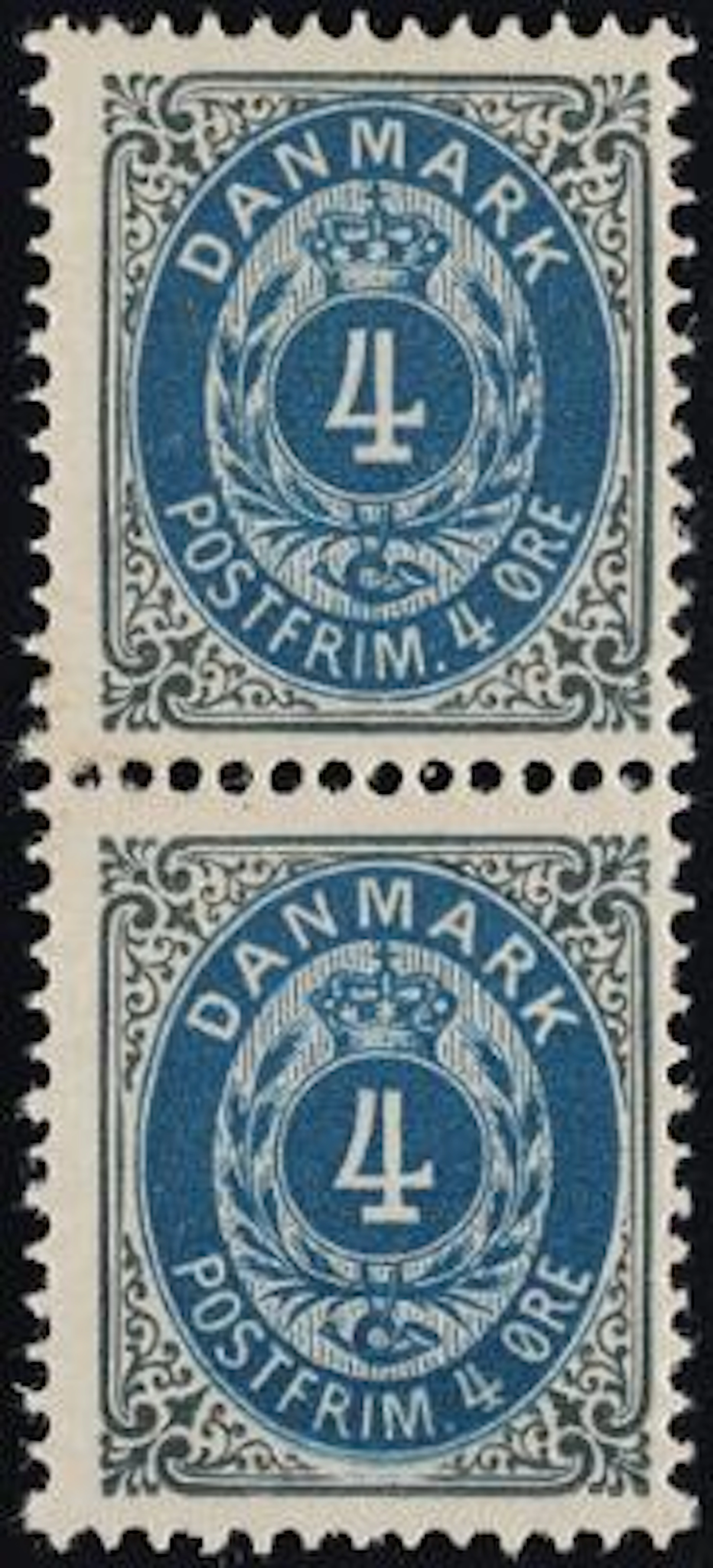 1902. 4 Øre, grey/blue. Never hinged vertical pair with NORMAL and