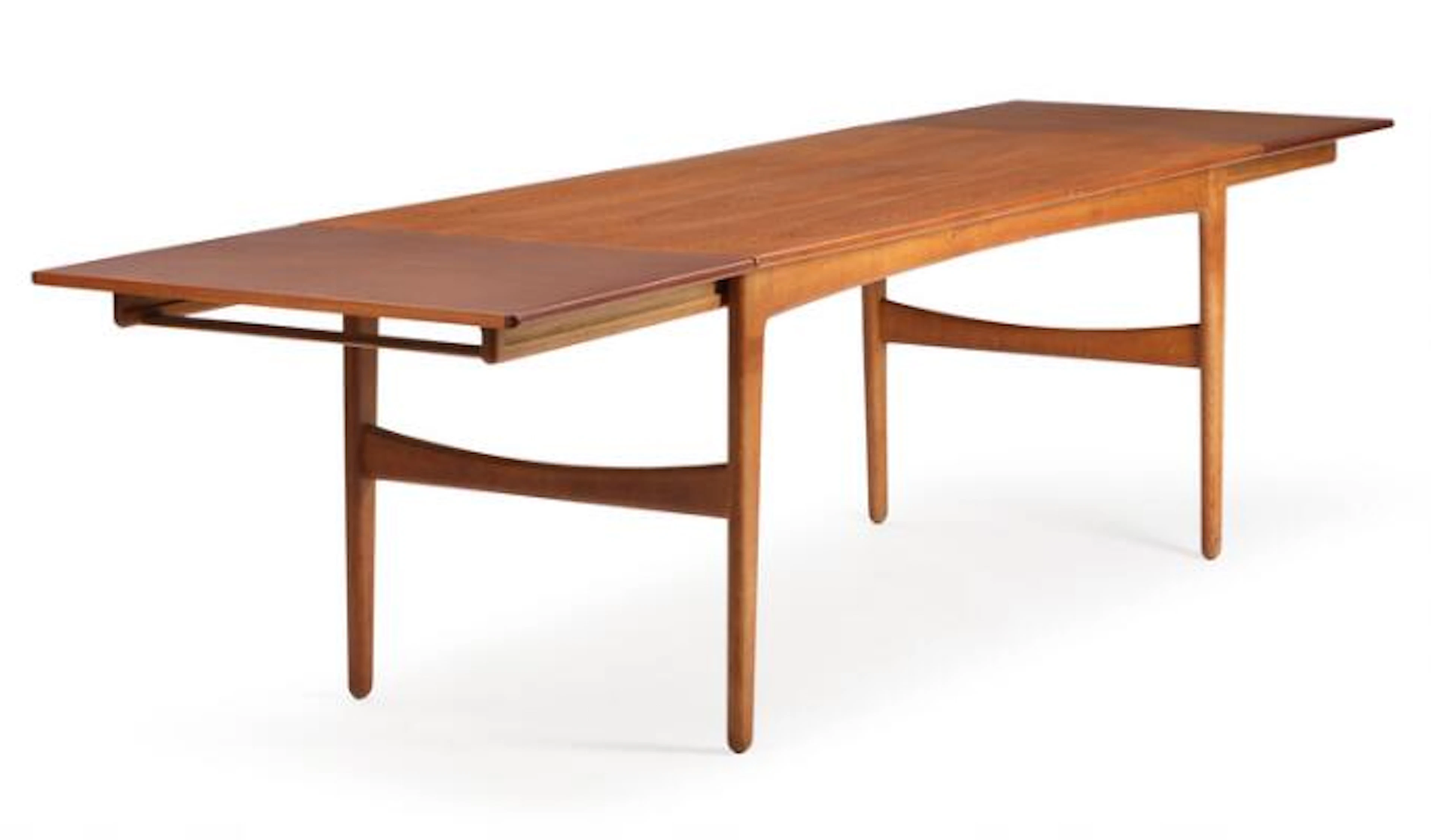 Harbo Sølvsten: Dining table with oak frame. Teak top and pullout