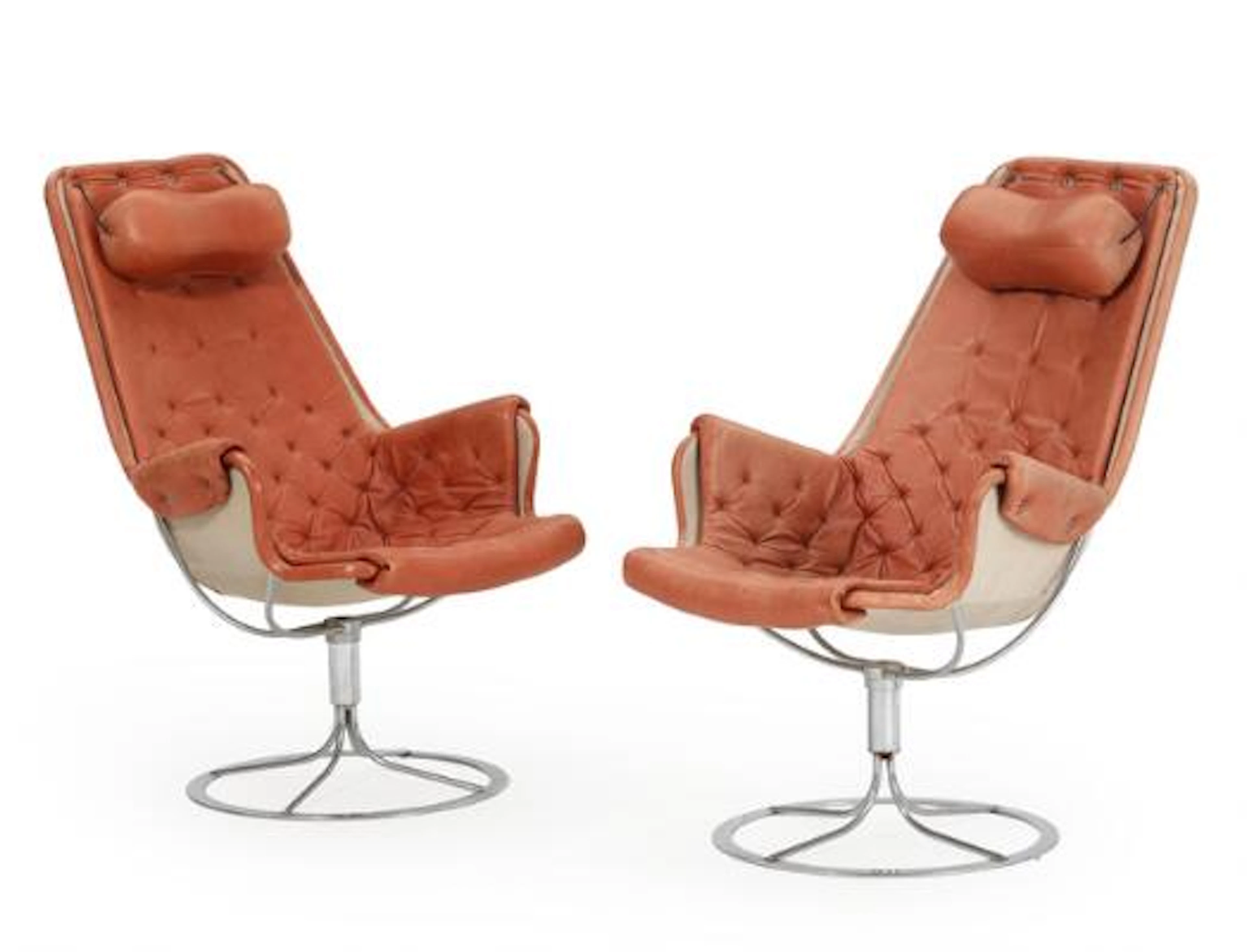 Bruno Mathsson: “Jetson”. A pair of easy chairs with chromed steel