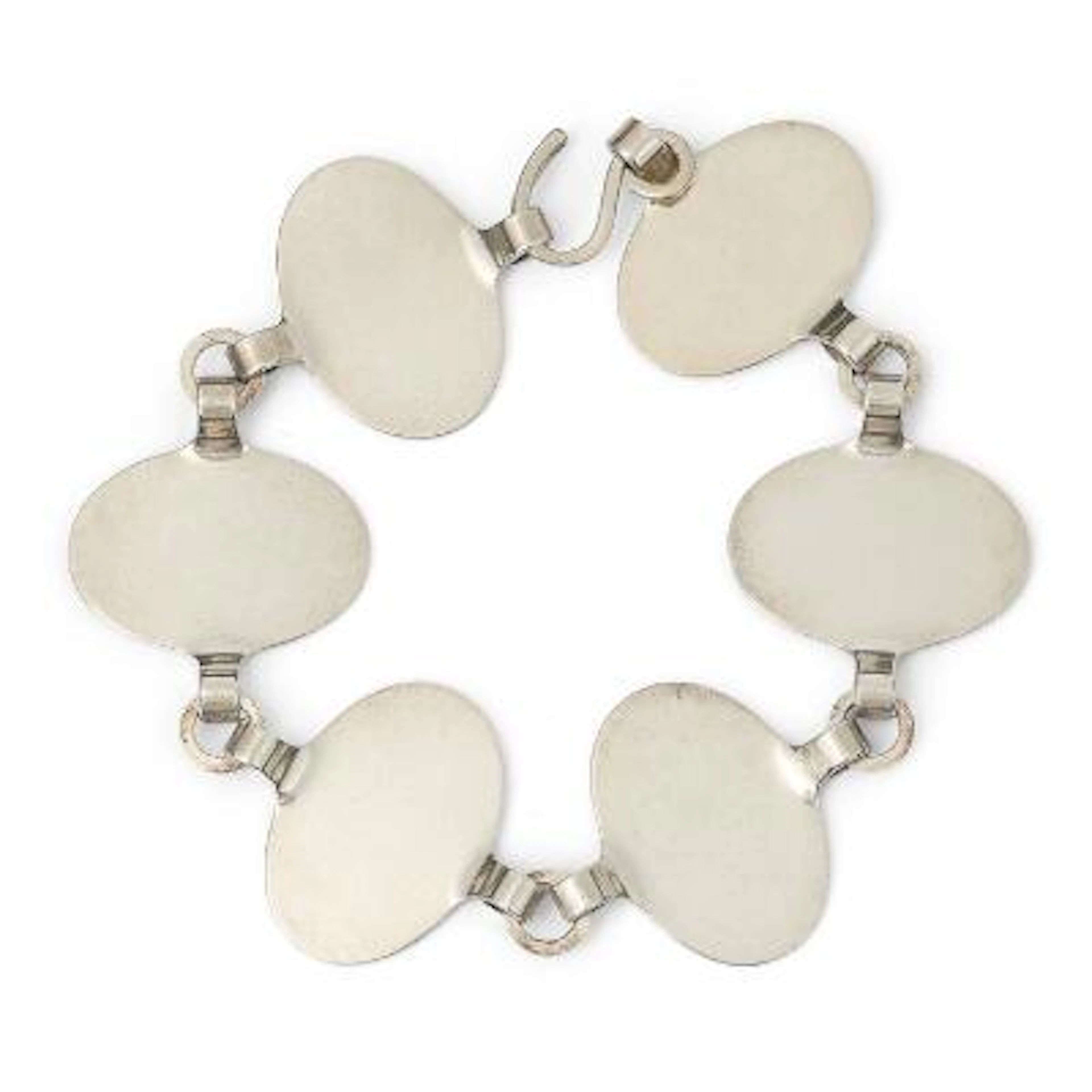 Nanna Ditzel: A sterling silver bracelet. Design no. 141A. Weight