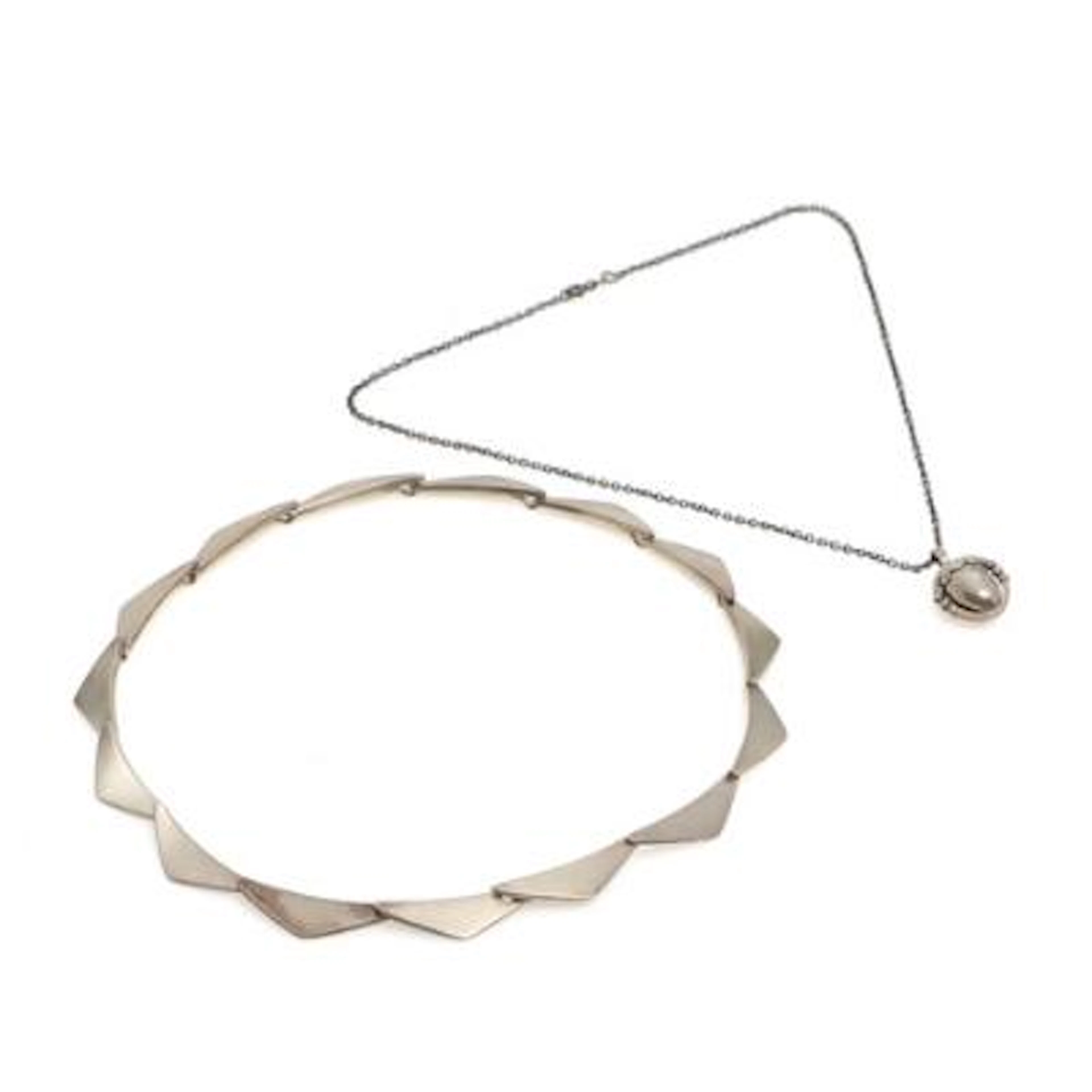 Georg Jensen: "Peak" necklace in sterling silver. L. 44 cm, and necklace