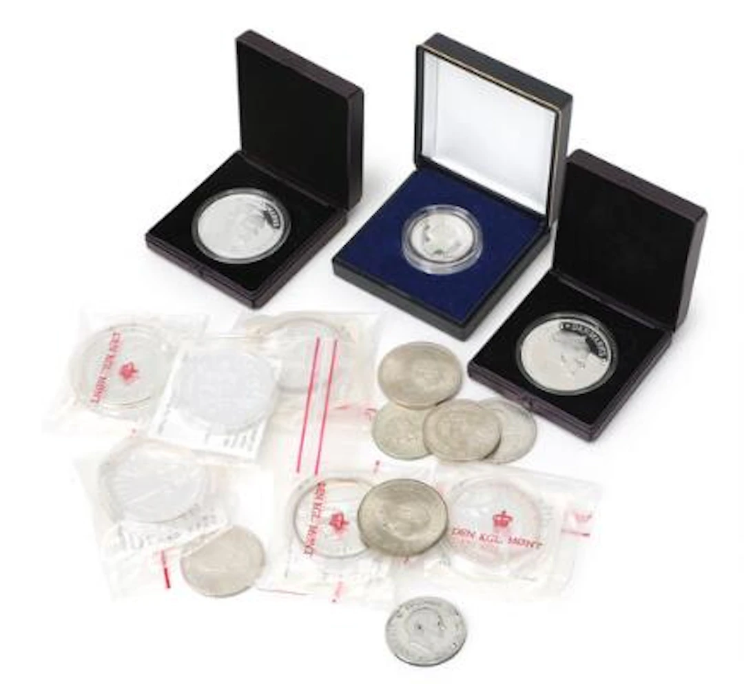 Commemoratives, 1958 (2 pcs), 1960, 1964 (2), 1967 (2) and 1986 in