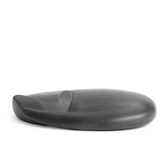 Jacob Hermann: Cat. Signed monogram. A carved ebony figure. L. 17