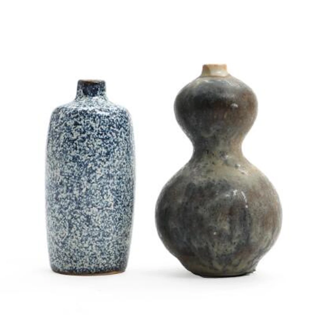 Nils Thorsson: Two miniature stoneware vases, one gourd-shaped. Signed.