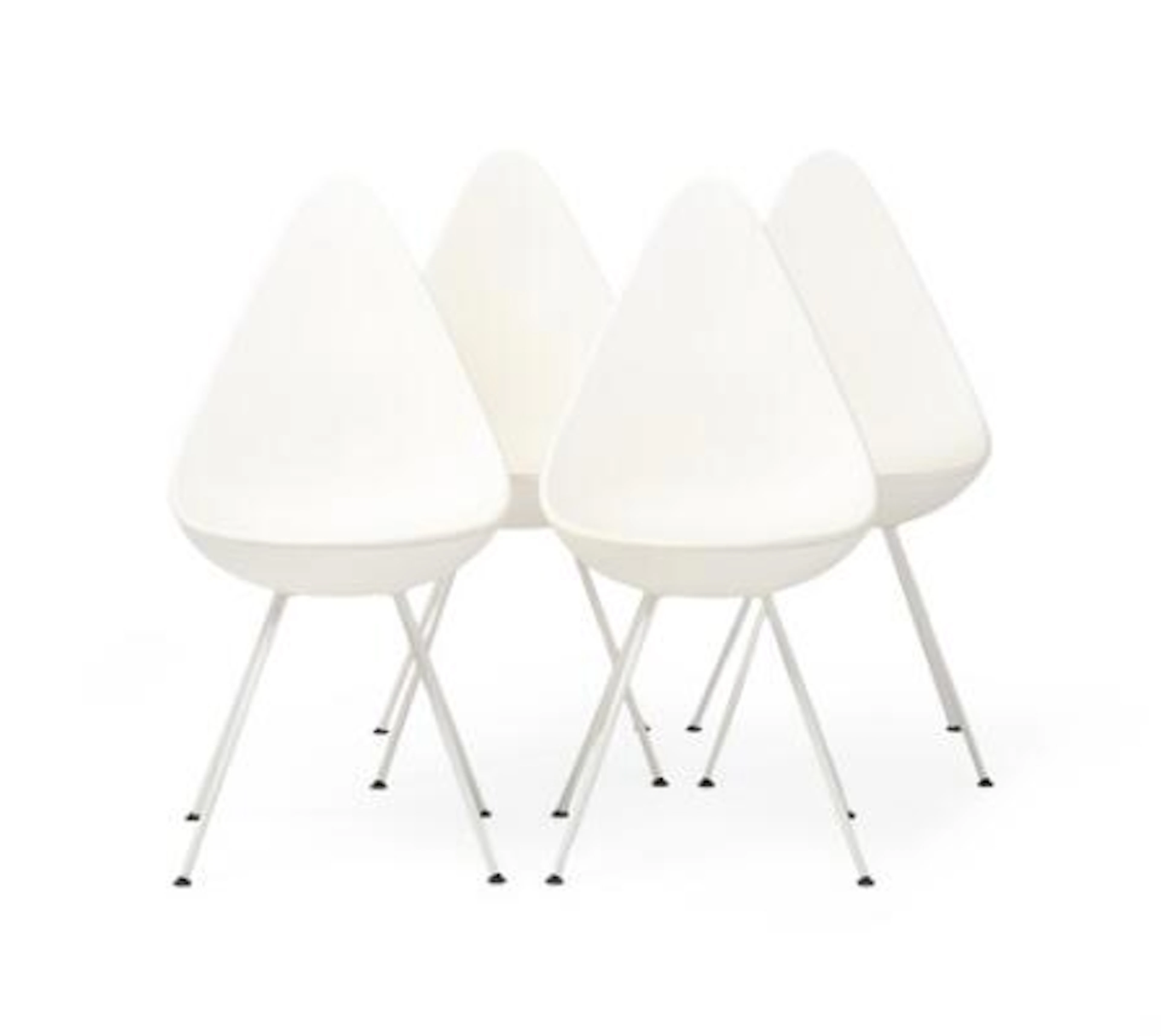 Arne Jacobsen: "The Drop". Set of four chairs with legs of white lacquered