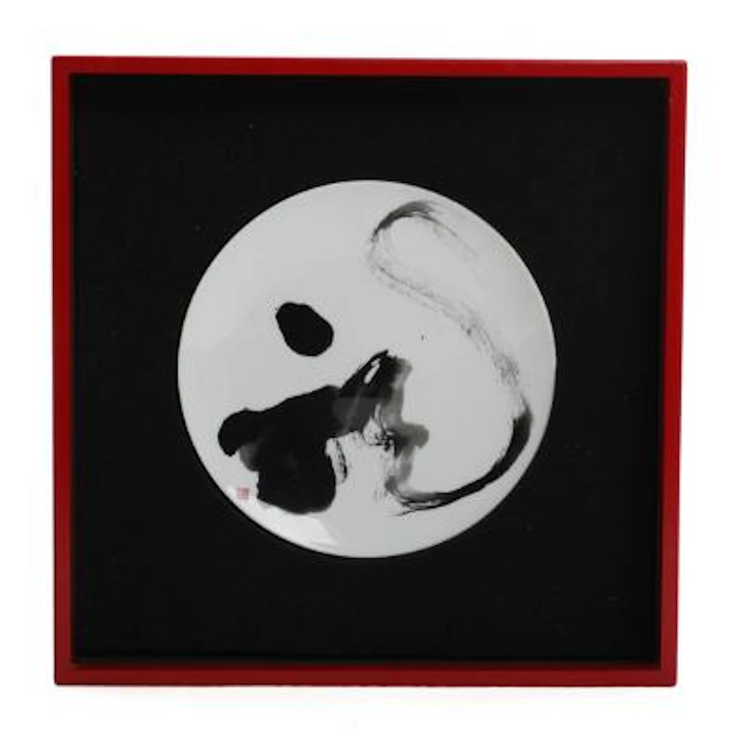 Grace Y.T. Tong, after: "Year of the Dragon". Millennium plate in