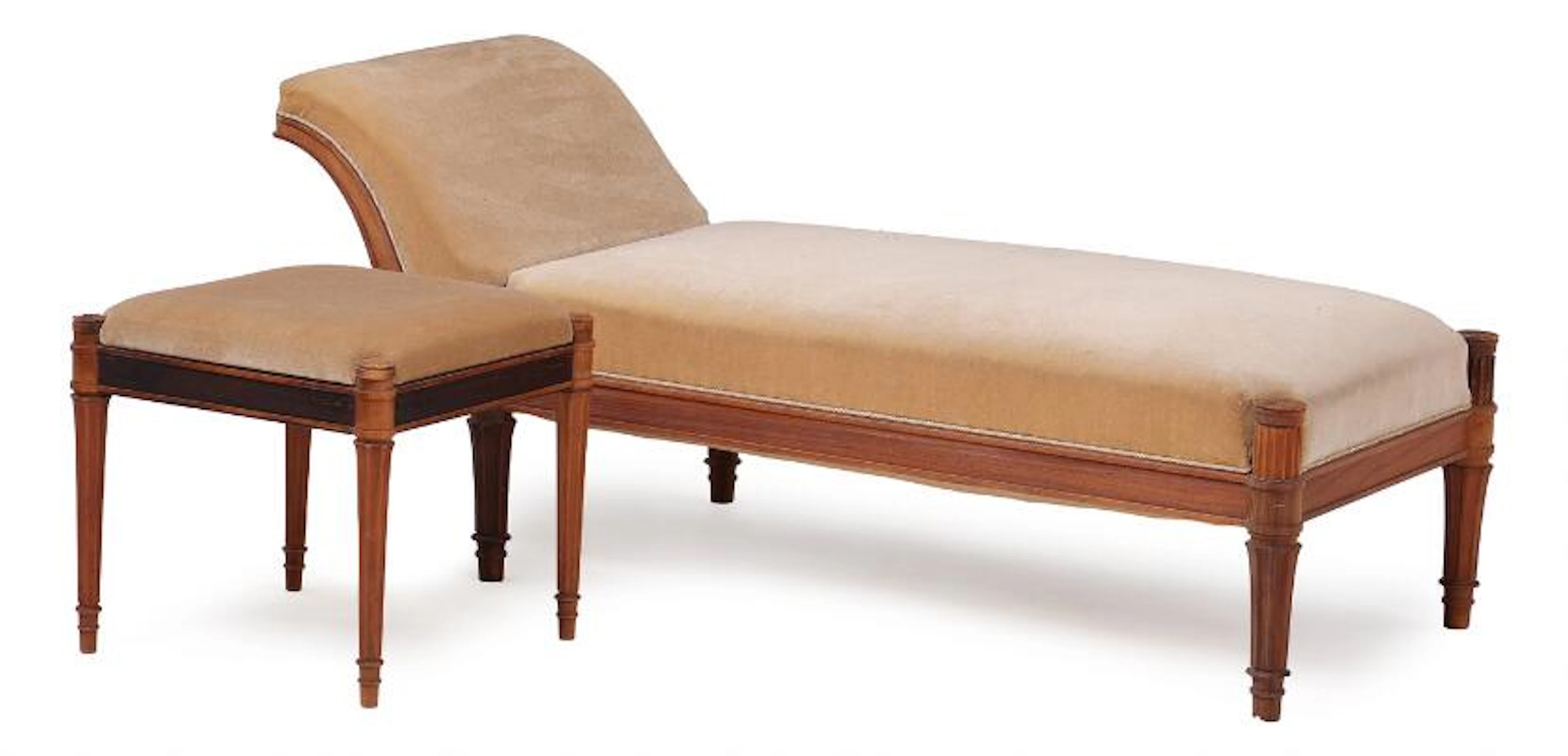 Daybed and stool in mahogany. Empire style, early 20th century. H.
