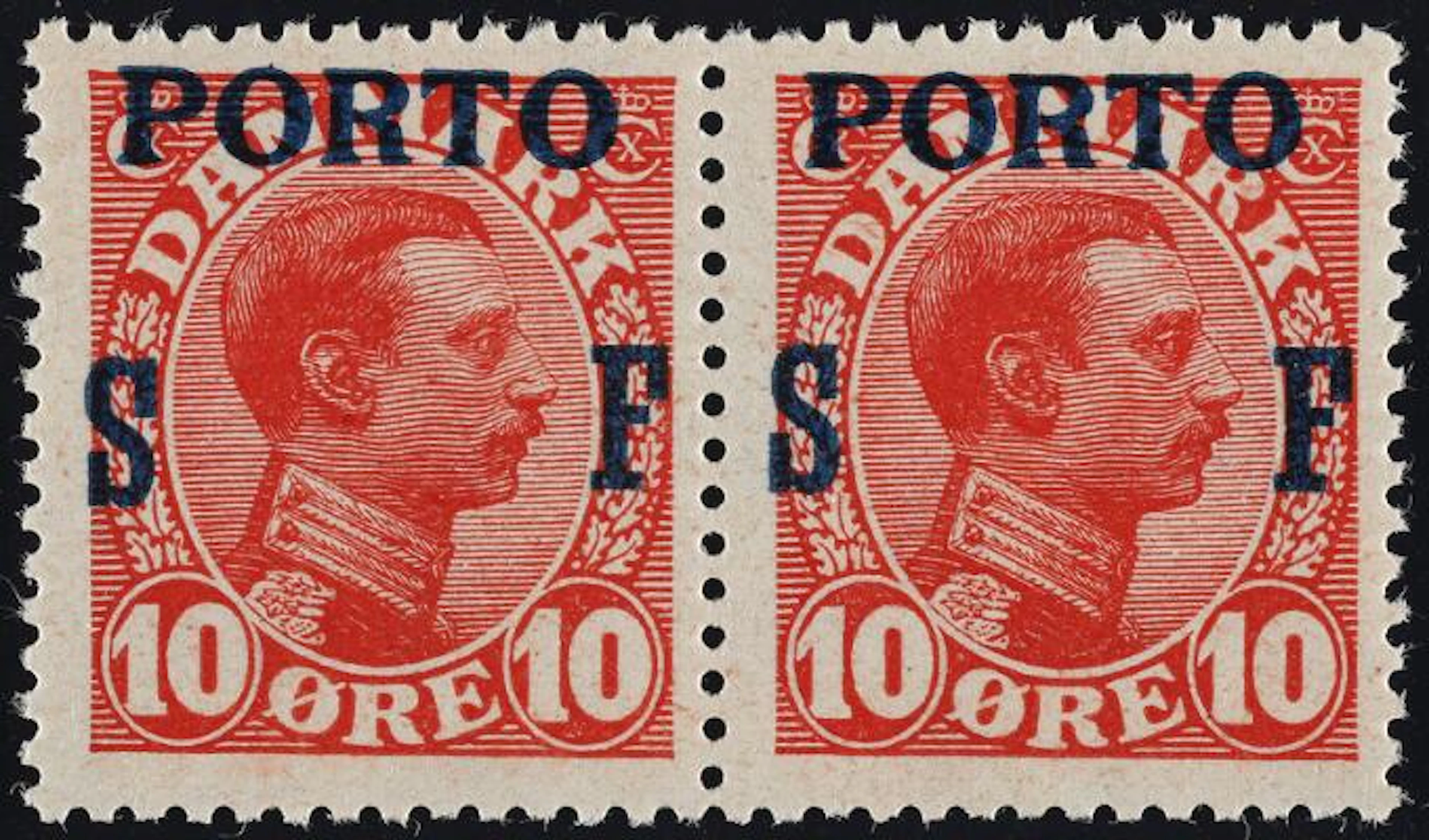 Postage Due. 1921. 10 Øre, red Military stamp. Mint pair, left stamp