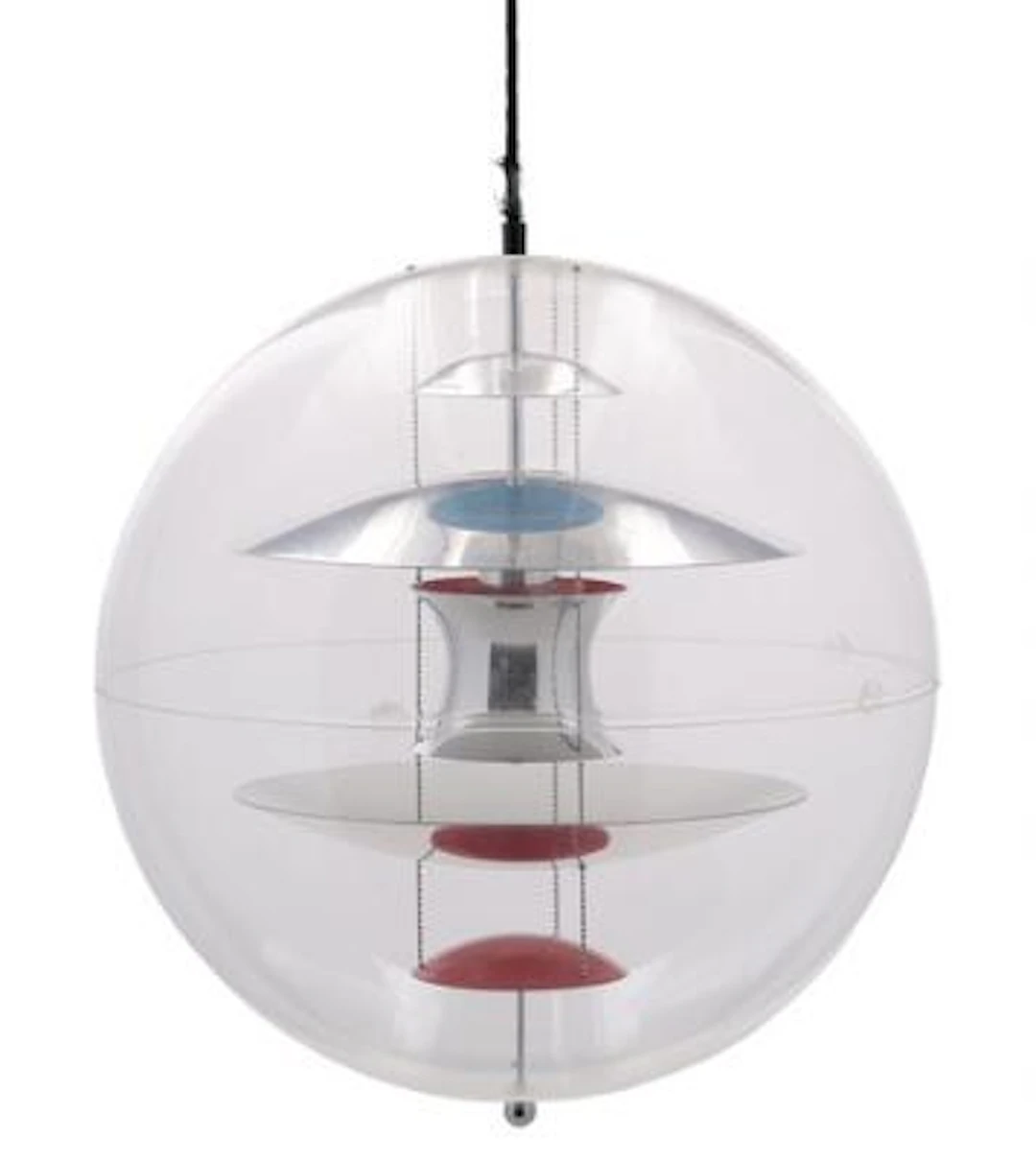 Verner Panton: "VP-Globe 60". Pendant with acrylic shades with red