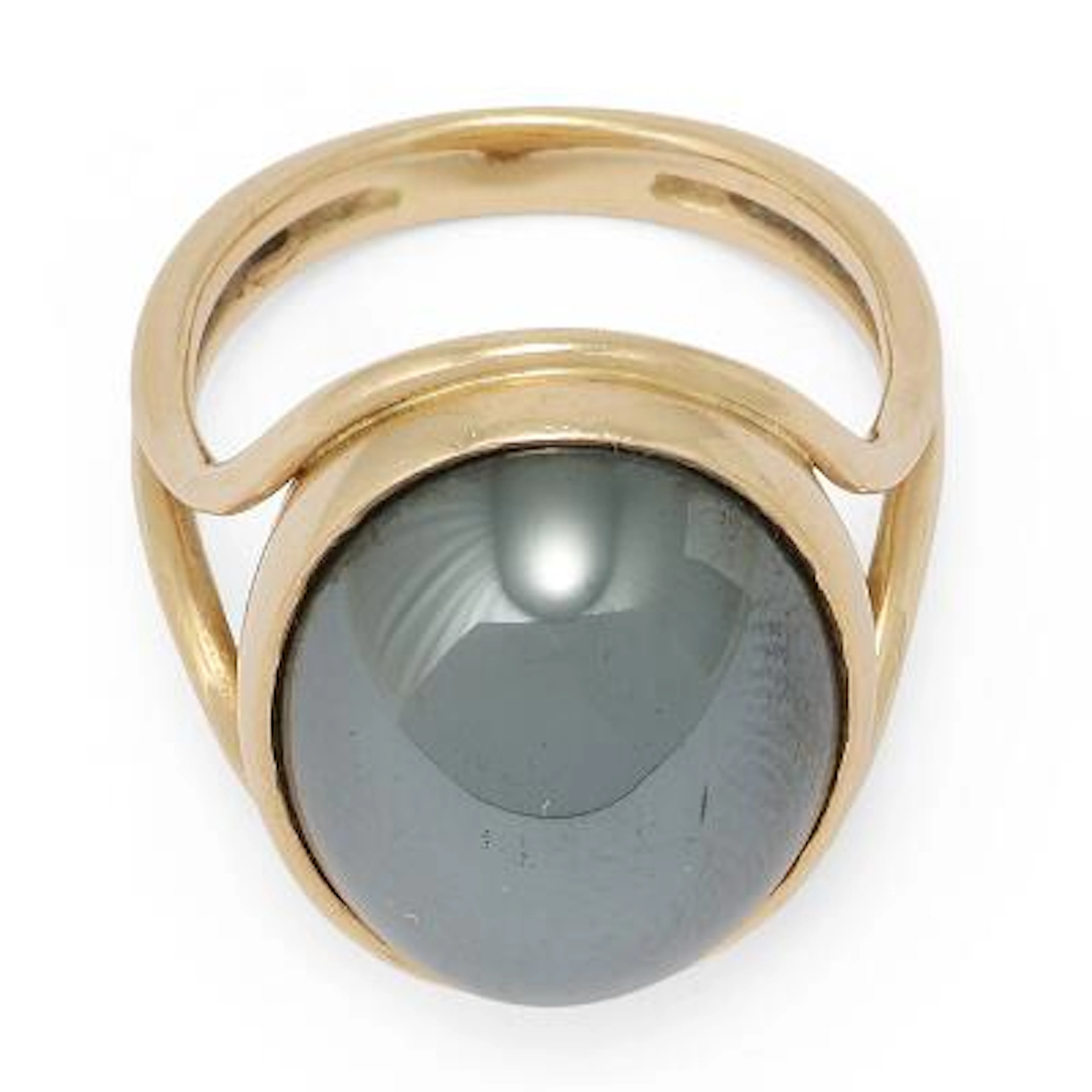 Hans Hansen: A hematite ring set with a cabochon hematite, mounted