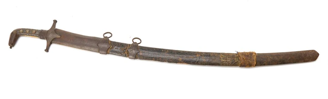 Arabic shamshir around 1800 in scabbard mounted with silver-touched