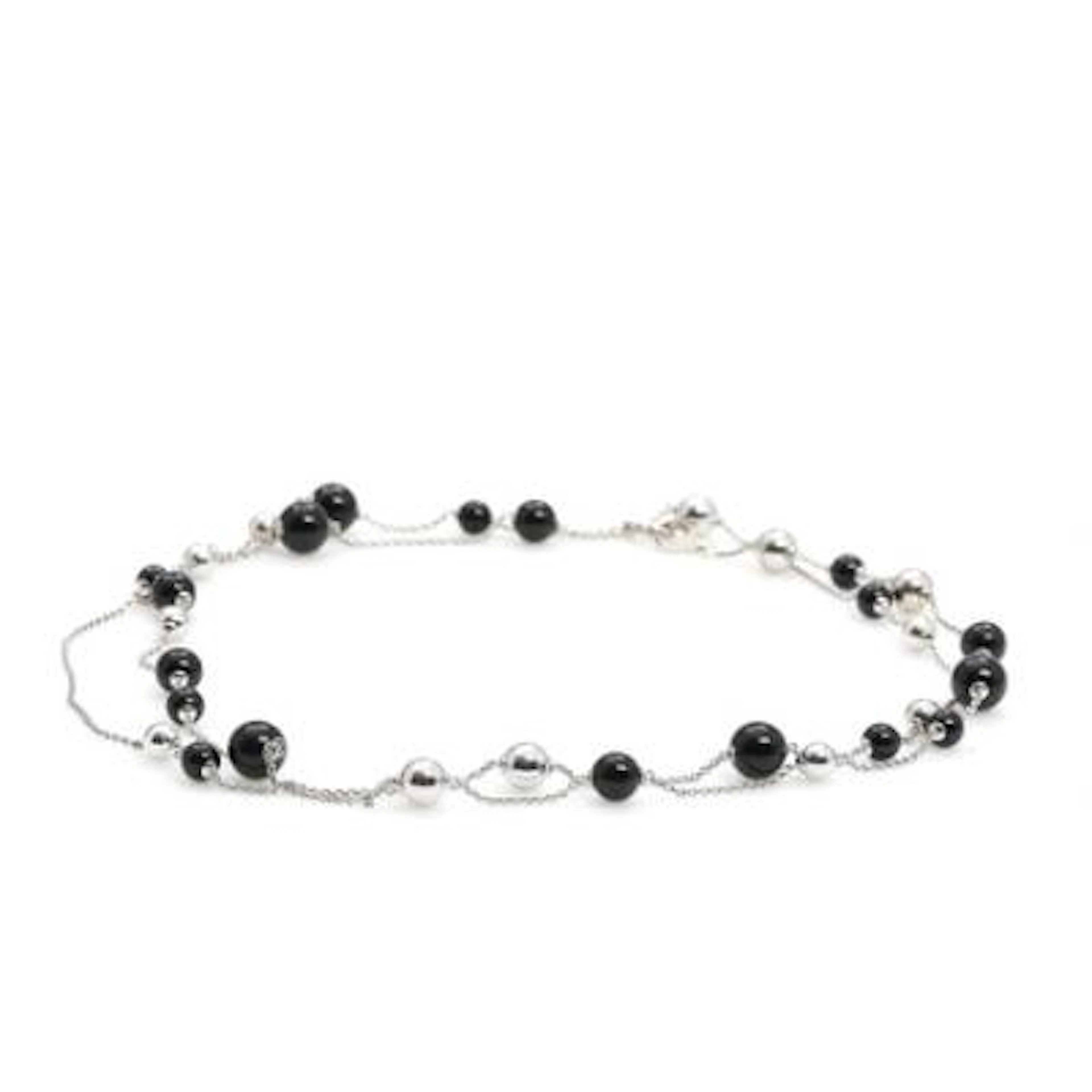 Regitze Overgaard: A "Sphere" onyx necklace set with onyx beads, mounted