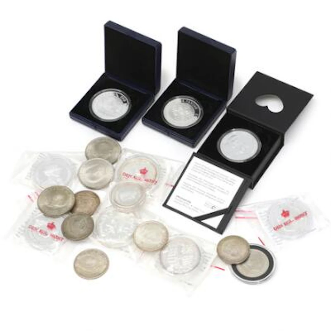 Commemoratives, 1930–2017, in total 19 pcs – Bruun Rasmussen Auctioneers