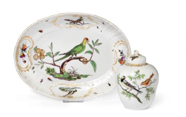 'The bird Service' a tea caddy and an oval dish. The Royal Danish