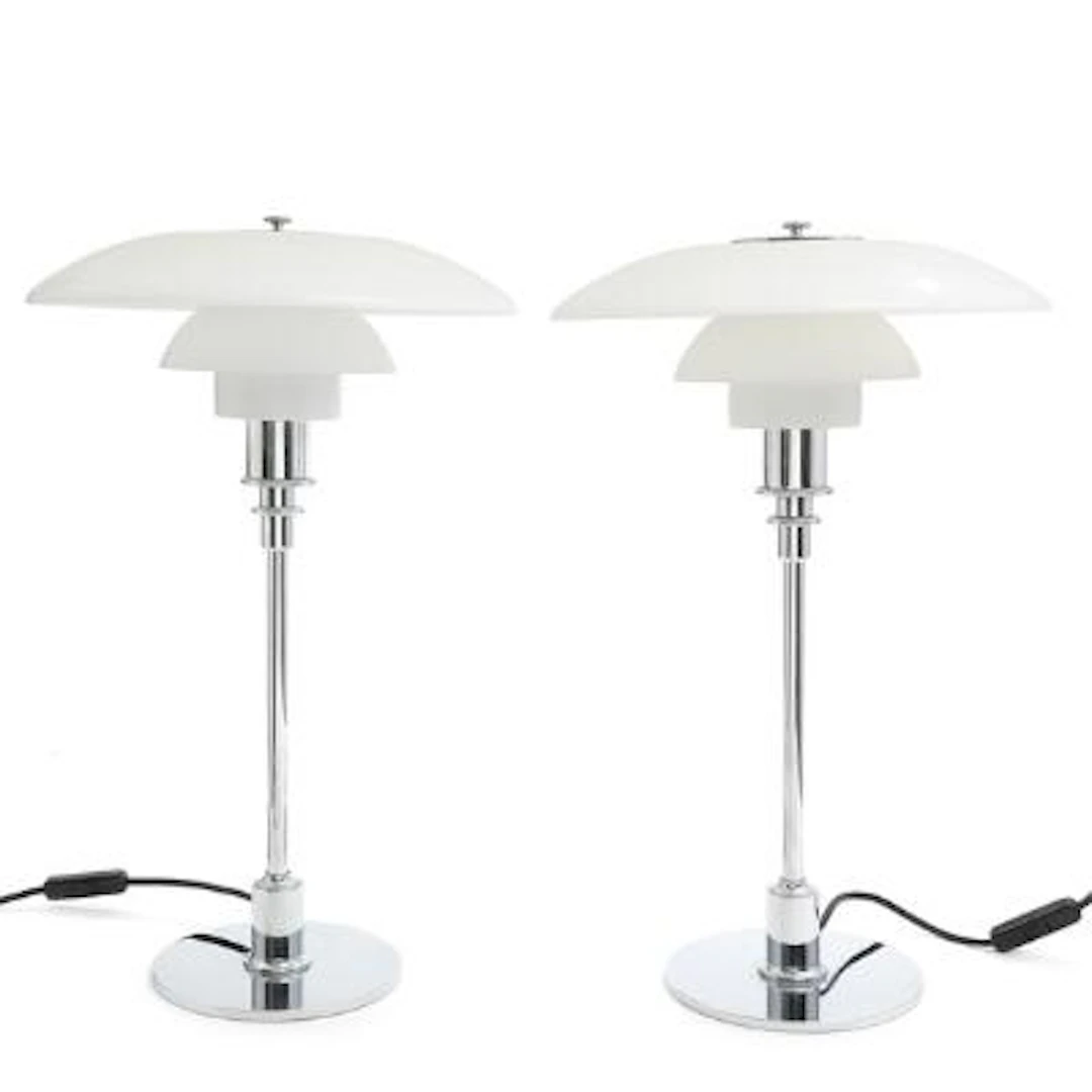 Poul Henningsen: “PH 3/2”. A pair of table lamps with chromed metal