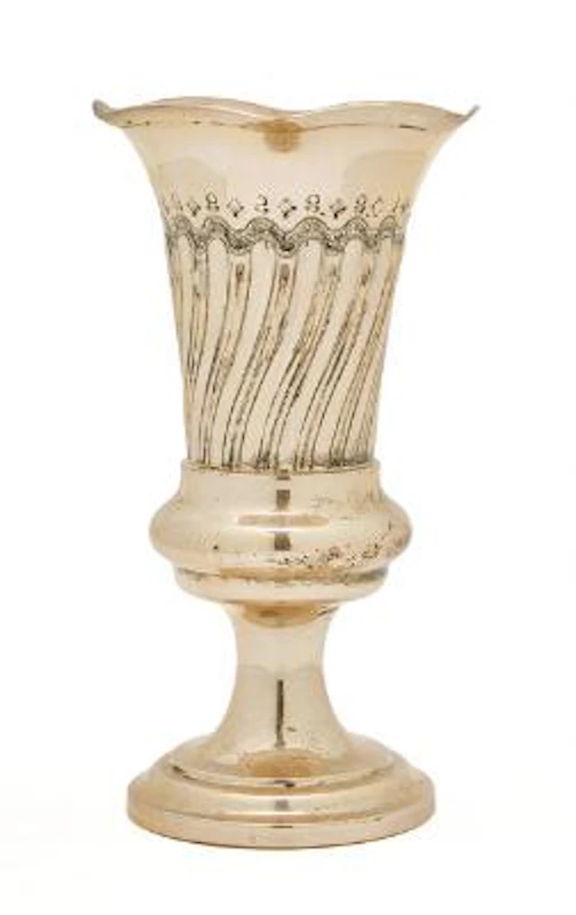 An Edwardian beaker in sterling silver. London 1907. Weight 134 g.
