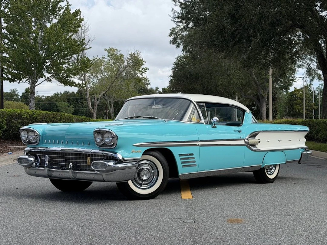 1958 Pontiac Bonneville