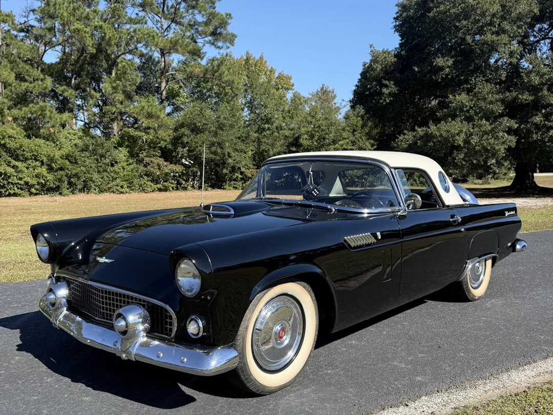 1956 Ford Thunderbird