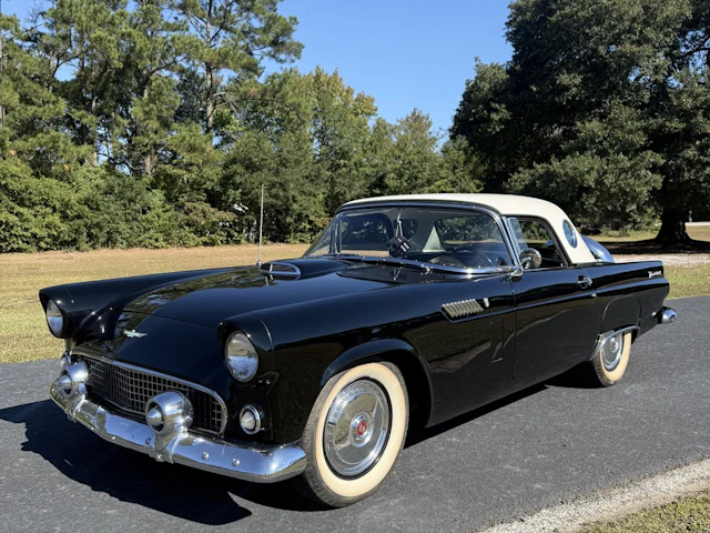1956 Ford Thunderbird