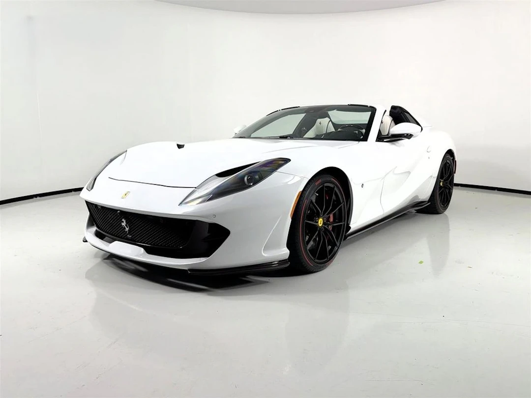2021 Ferrari 812 GTS