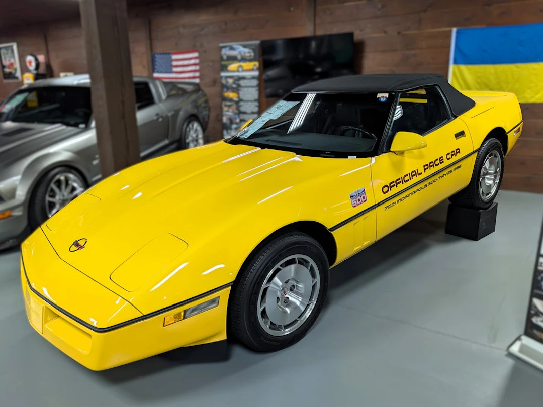 1986 Chevrolet Corvette Indy Pace Car